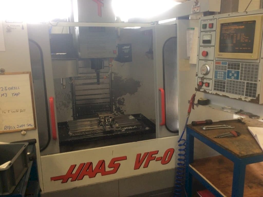 Вид станка HAAS VF-0  спереди