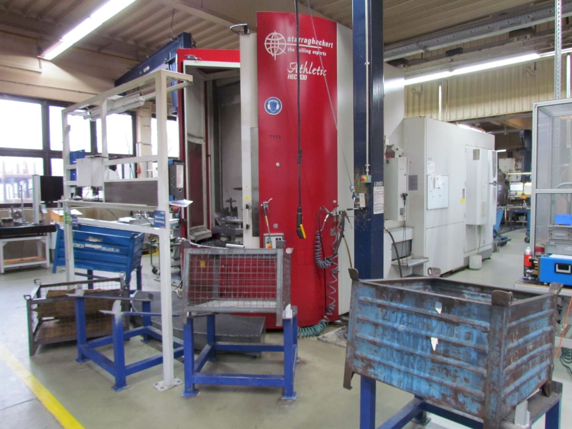 Вид станка Heckert HEC 630  спереди