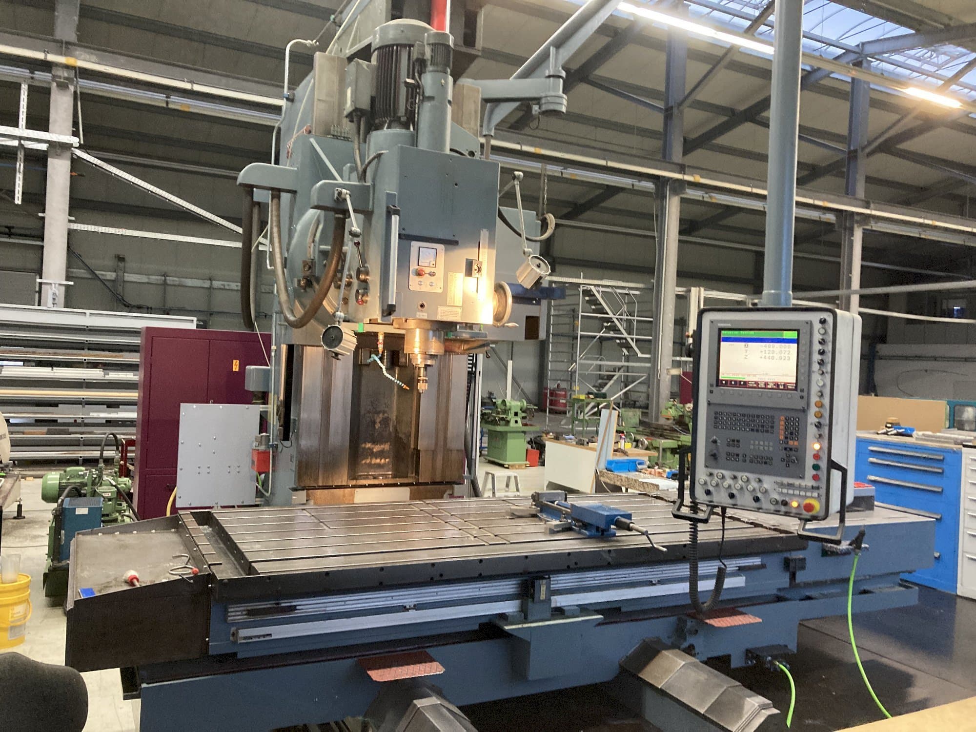 Вид станка Droop & Rein FS 130 SKE  спереди