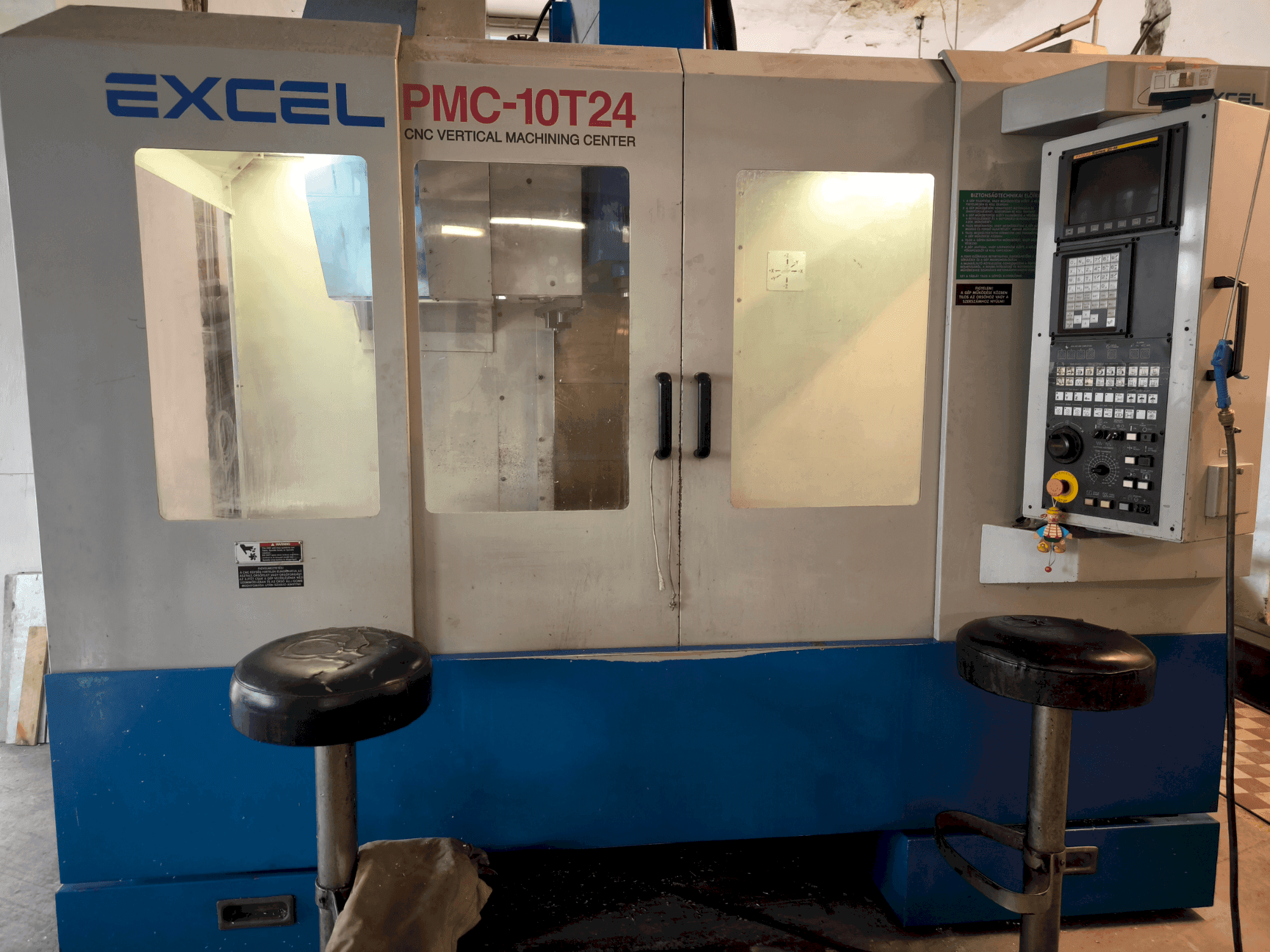 Вид станка Excel  Excel PMC 10T24 (2004)  спереди