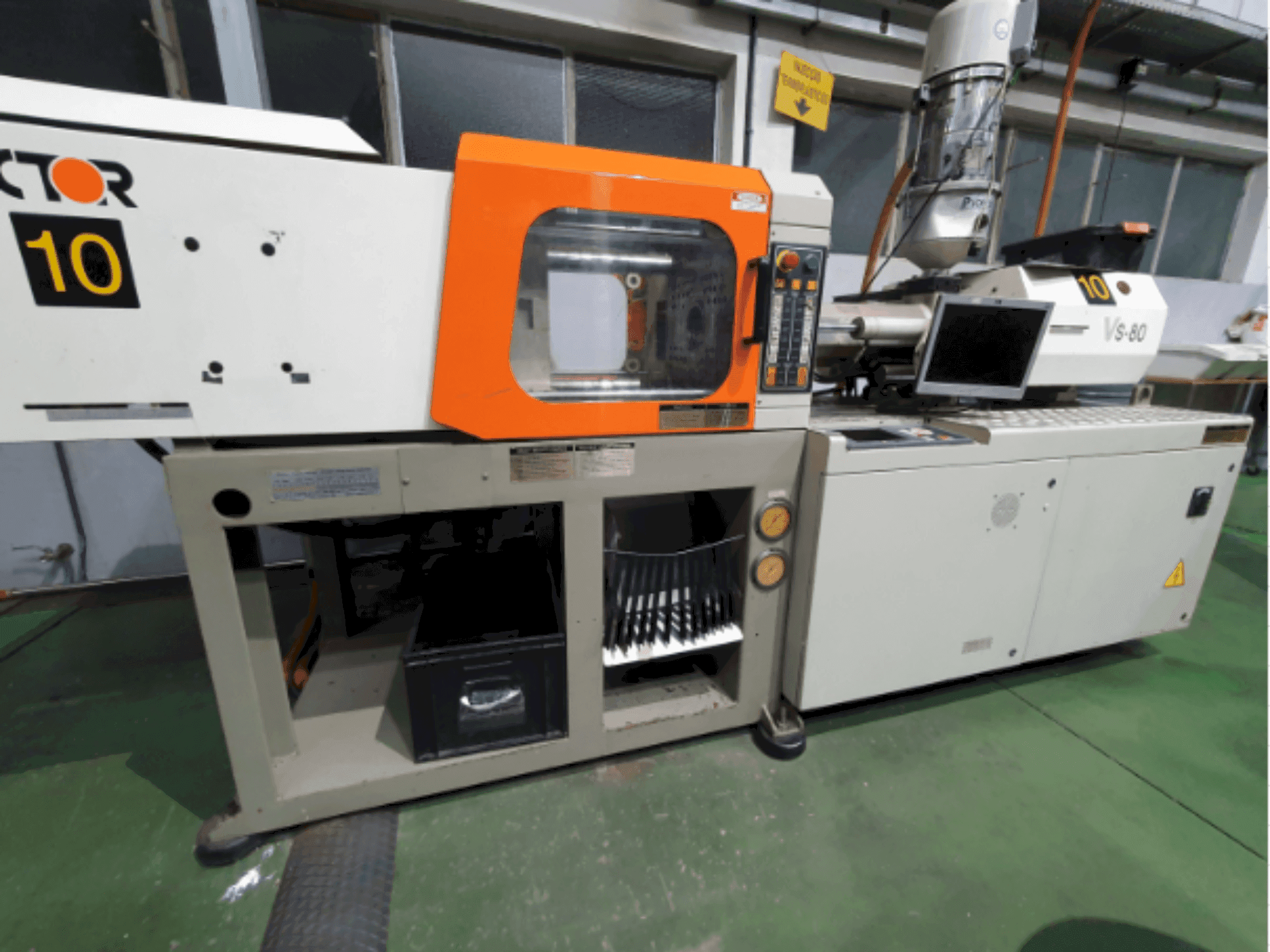 Вид станка Victor VS80  спереди