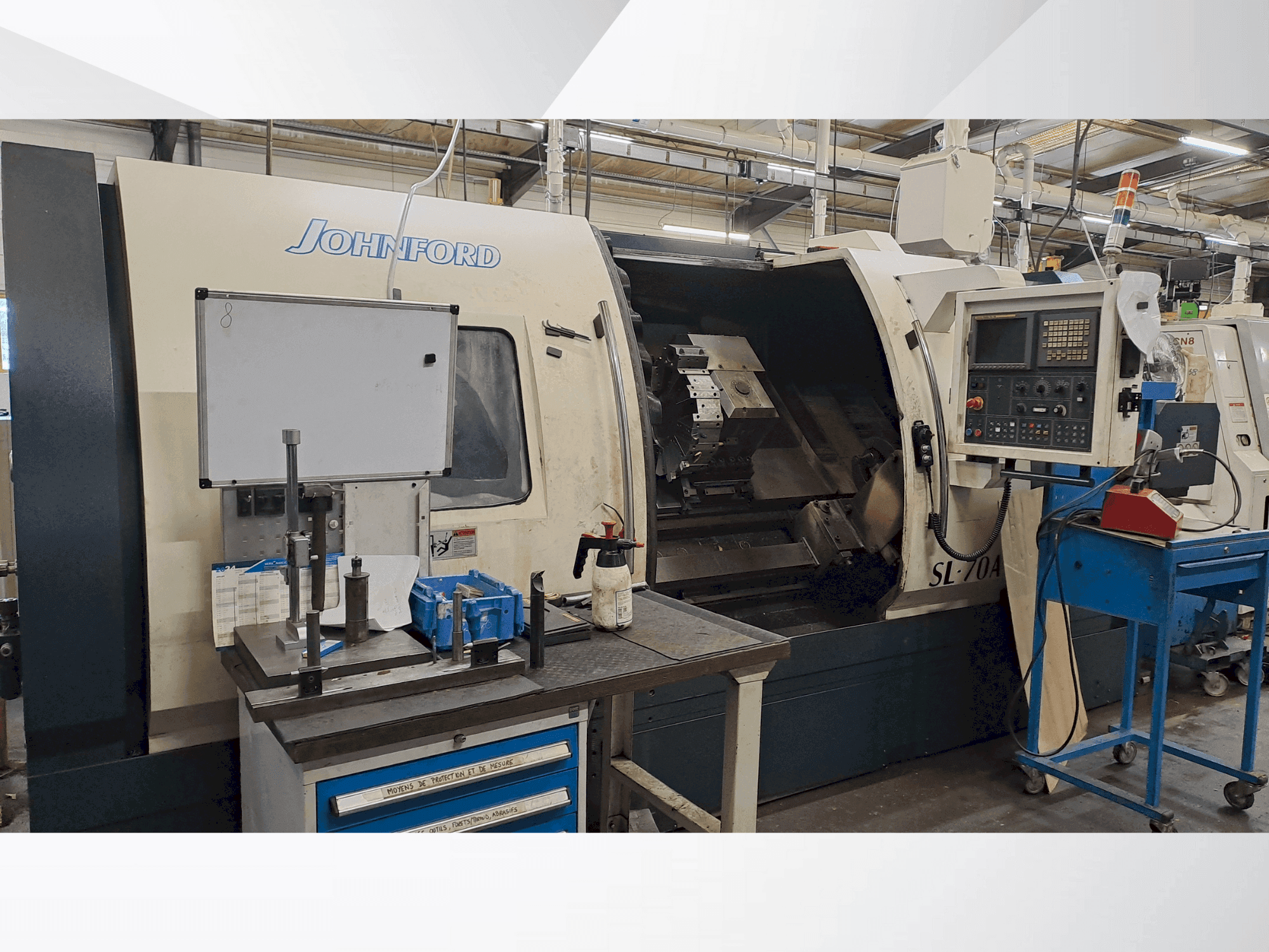 Вид станка Johnford SL-70A  спереди