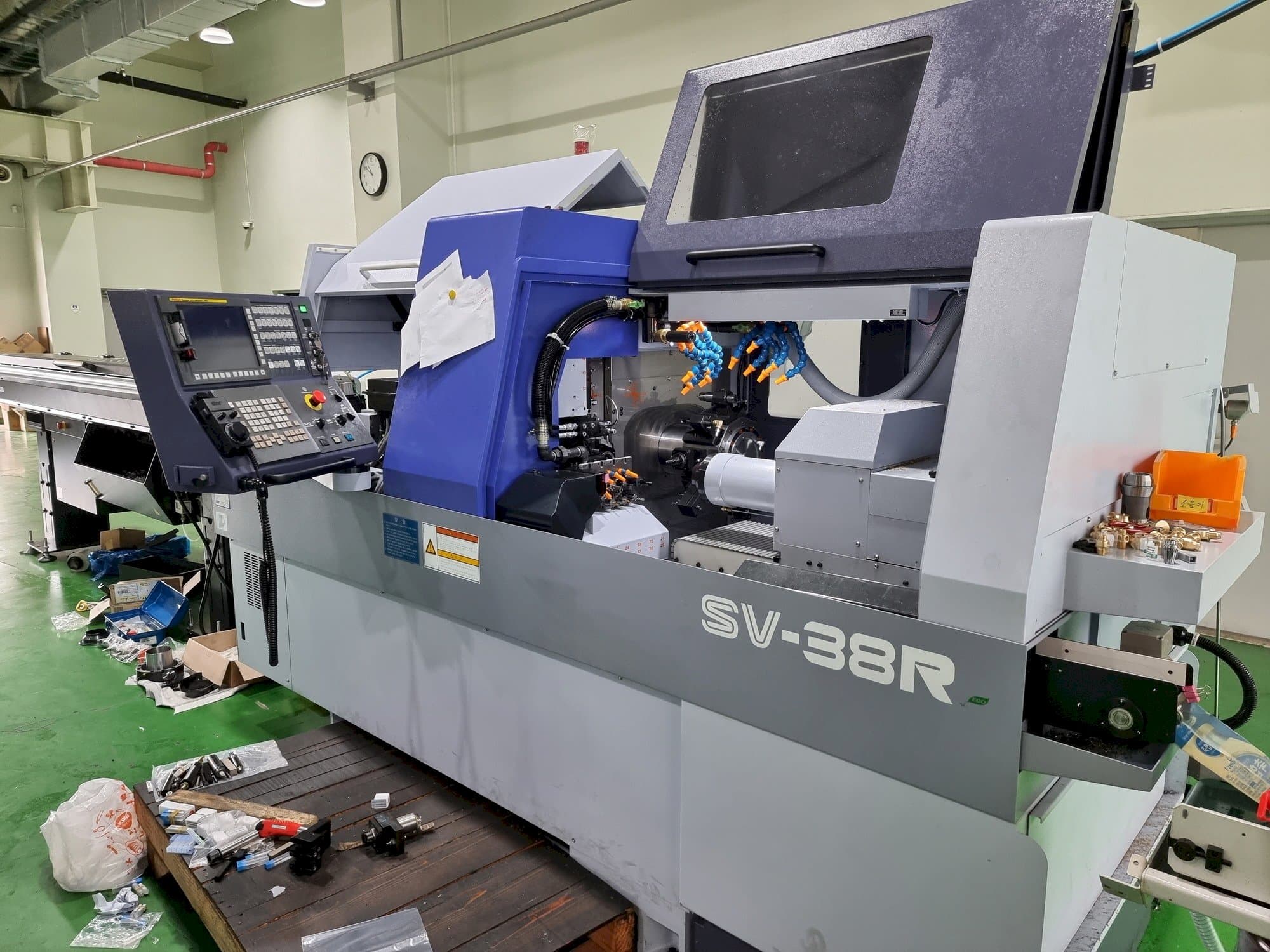 Вид станка Star SV-38R  спереди