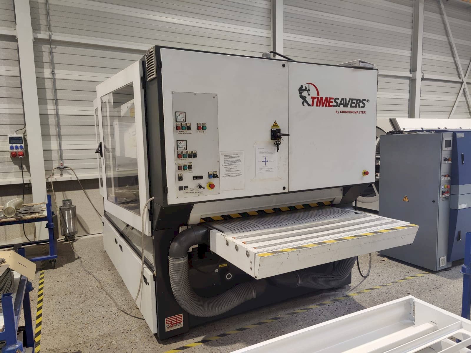 Вид станка TIMESAVERS 42-series-1350-WRB  спереди