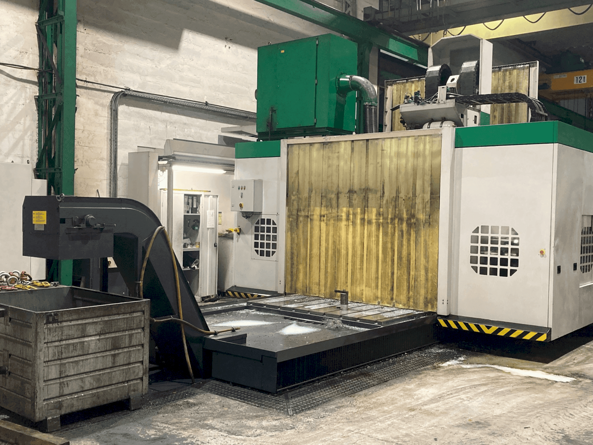 Вид станка Unisign UNIPORT 6000  спереди