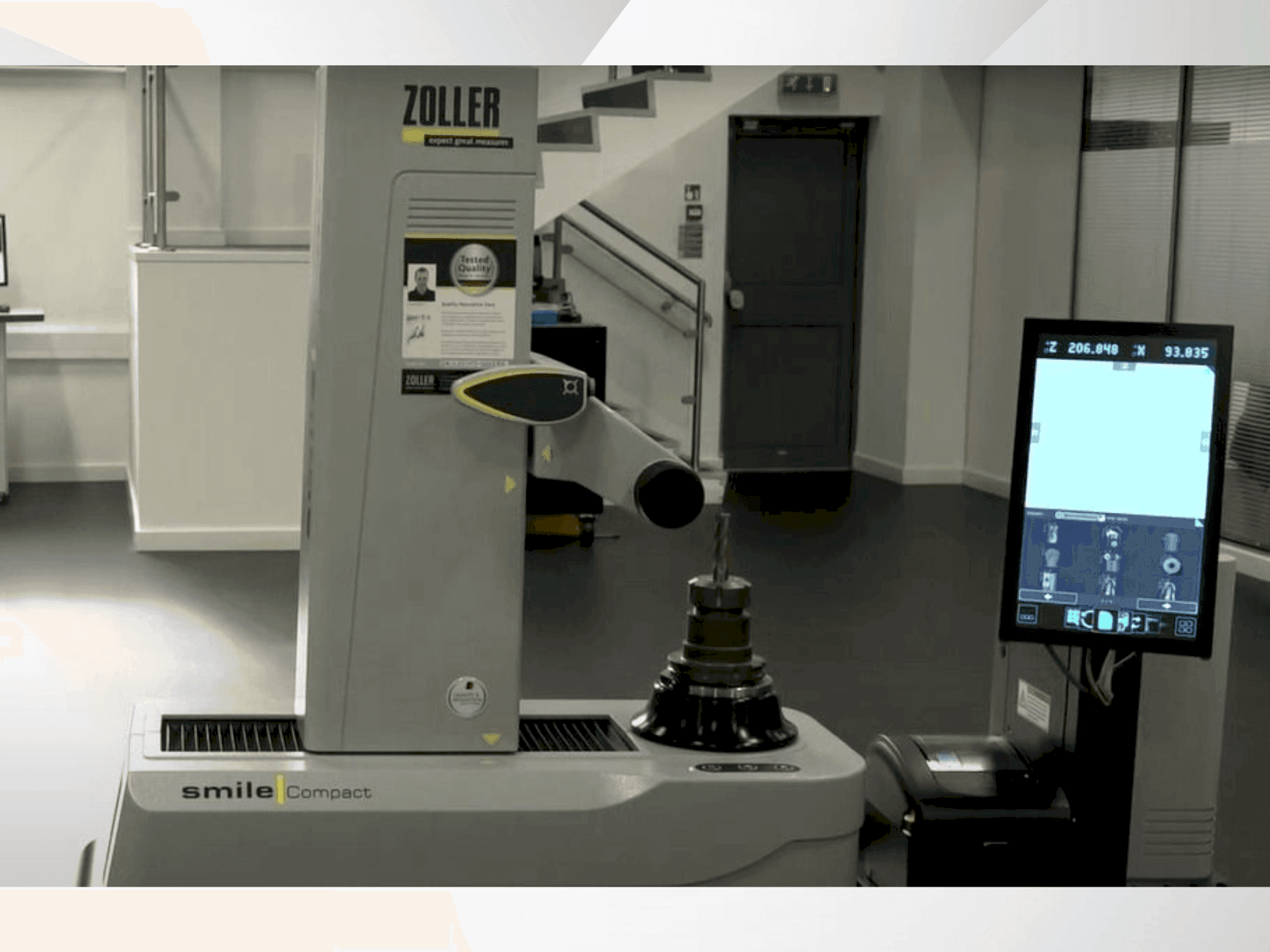 Вид станка Zoller Smile Pilot 4.0  спереди