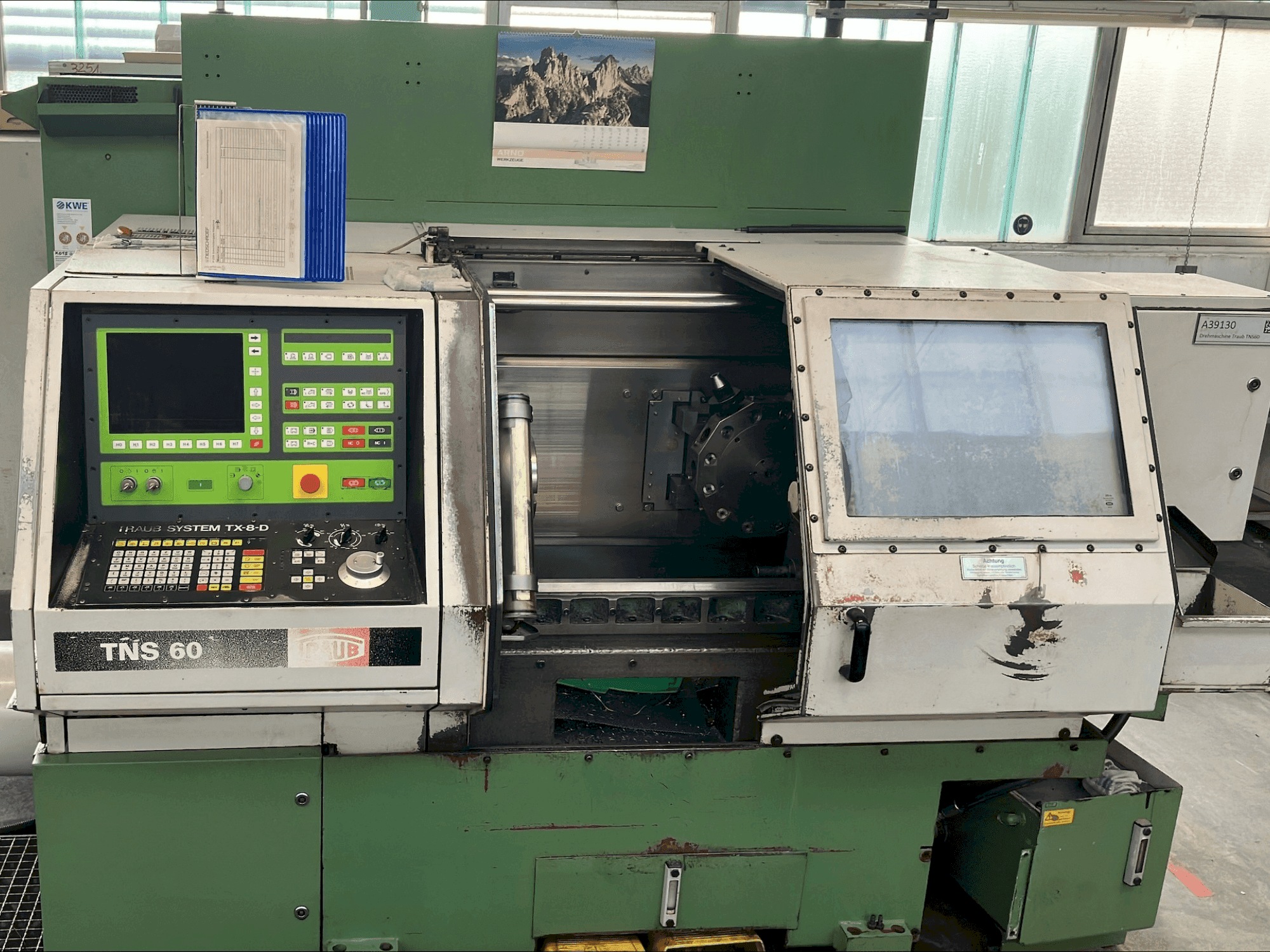 Вид станка TRAUB TNS 60  спереди