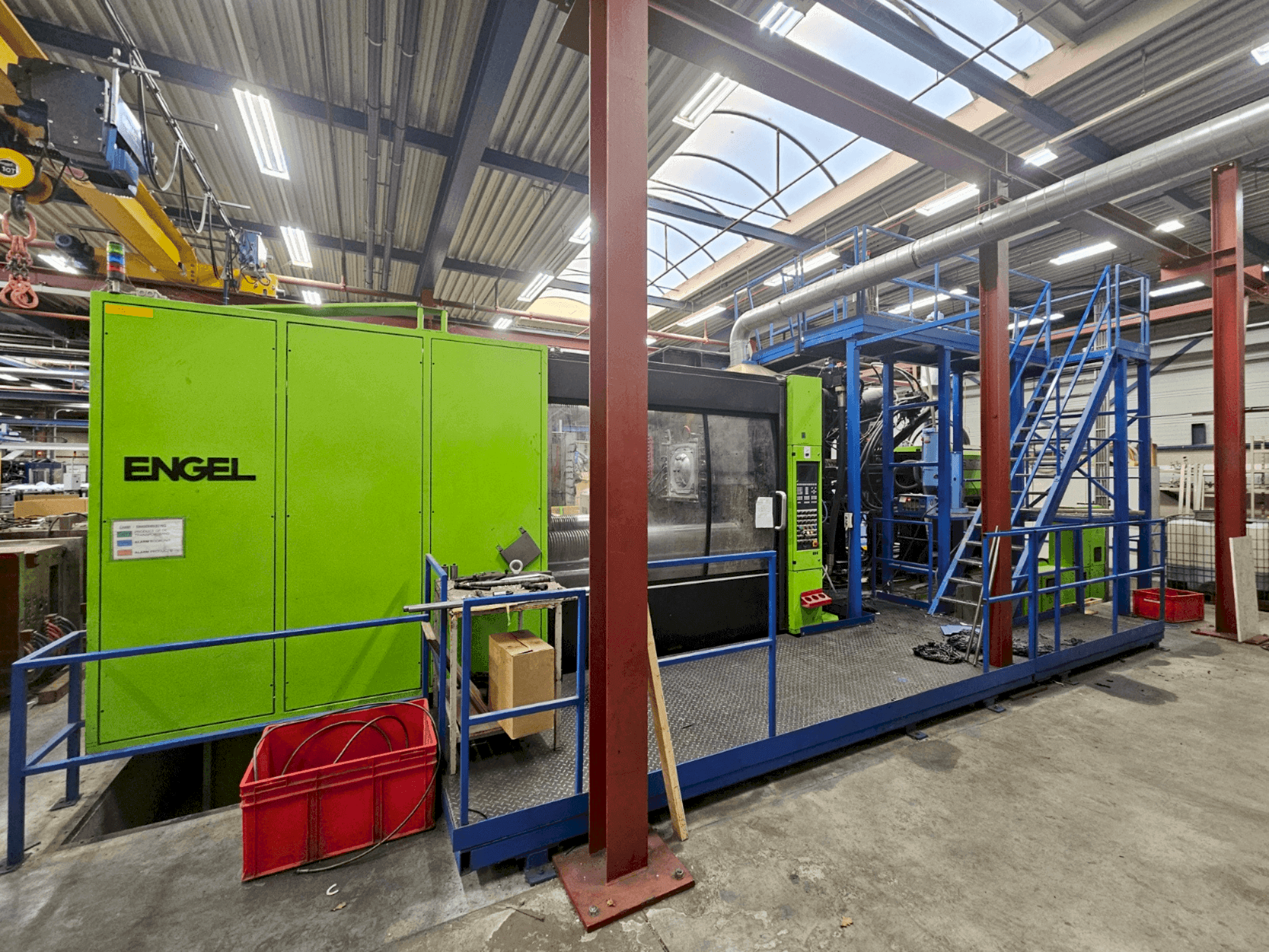 Вид станка Engel 16050/2550-1500T Duo 2 F  спереди