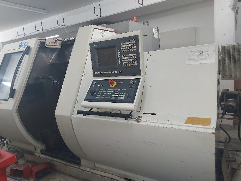 Вид станка Gildemeister MF Twin 65  спереди