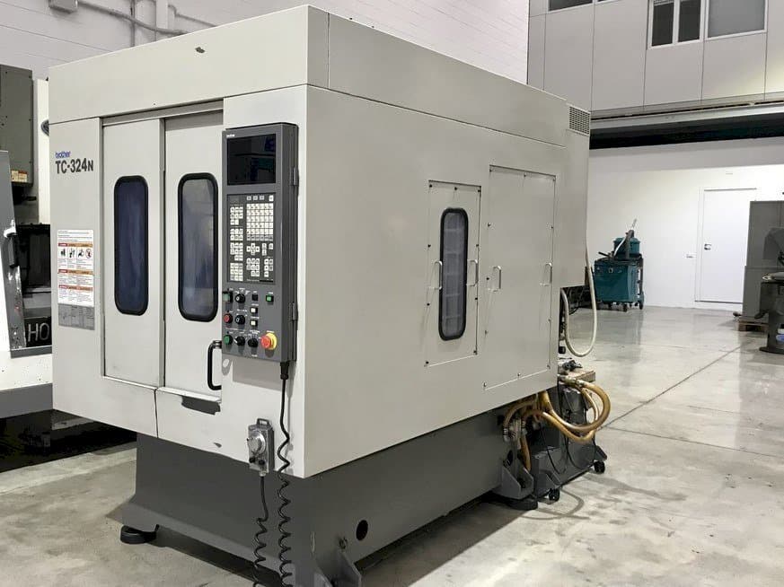 Вид станка Brother TC 324N  спереди