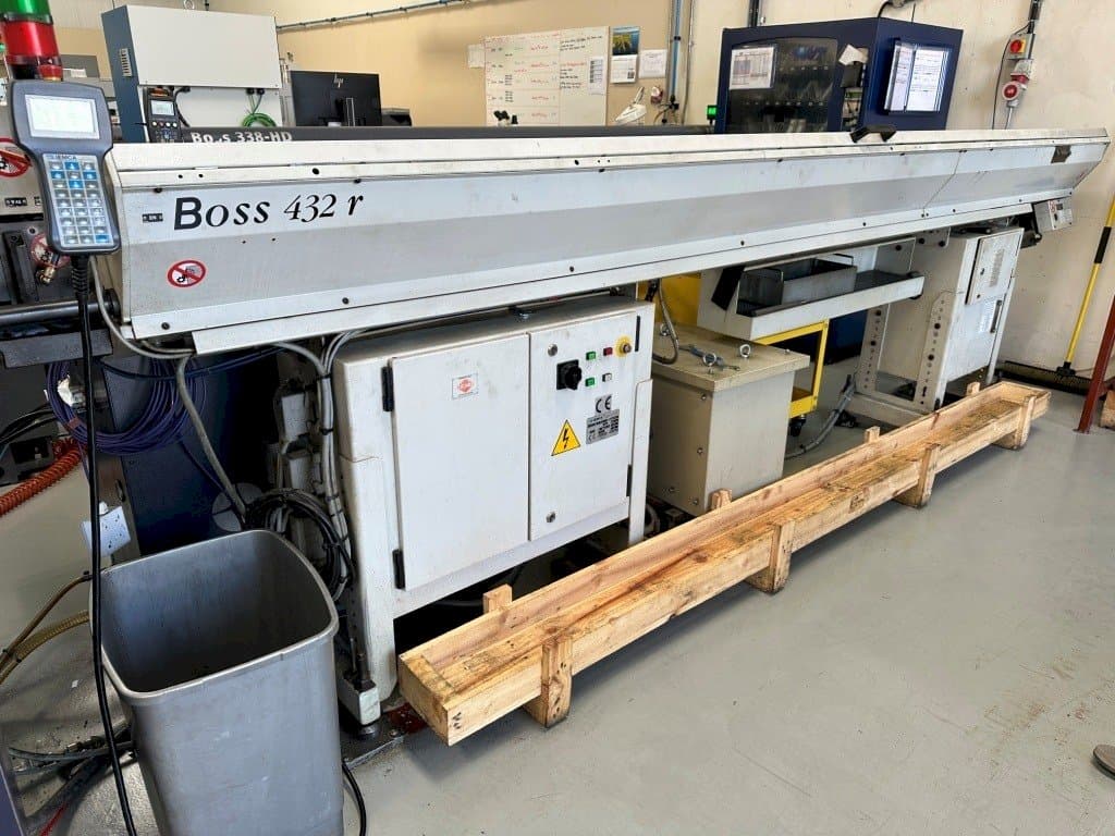 Вид  станка Citizen M-32  слева