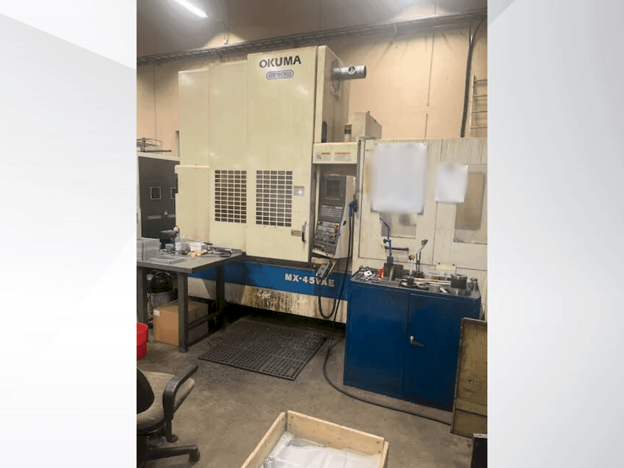 Вид станка Okuma MX-45VAE  спереди