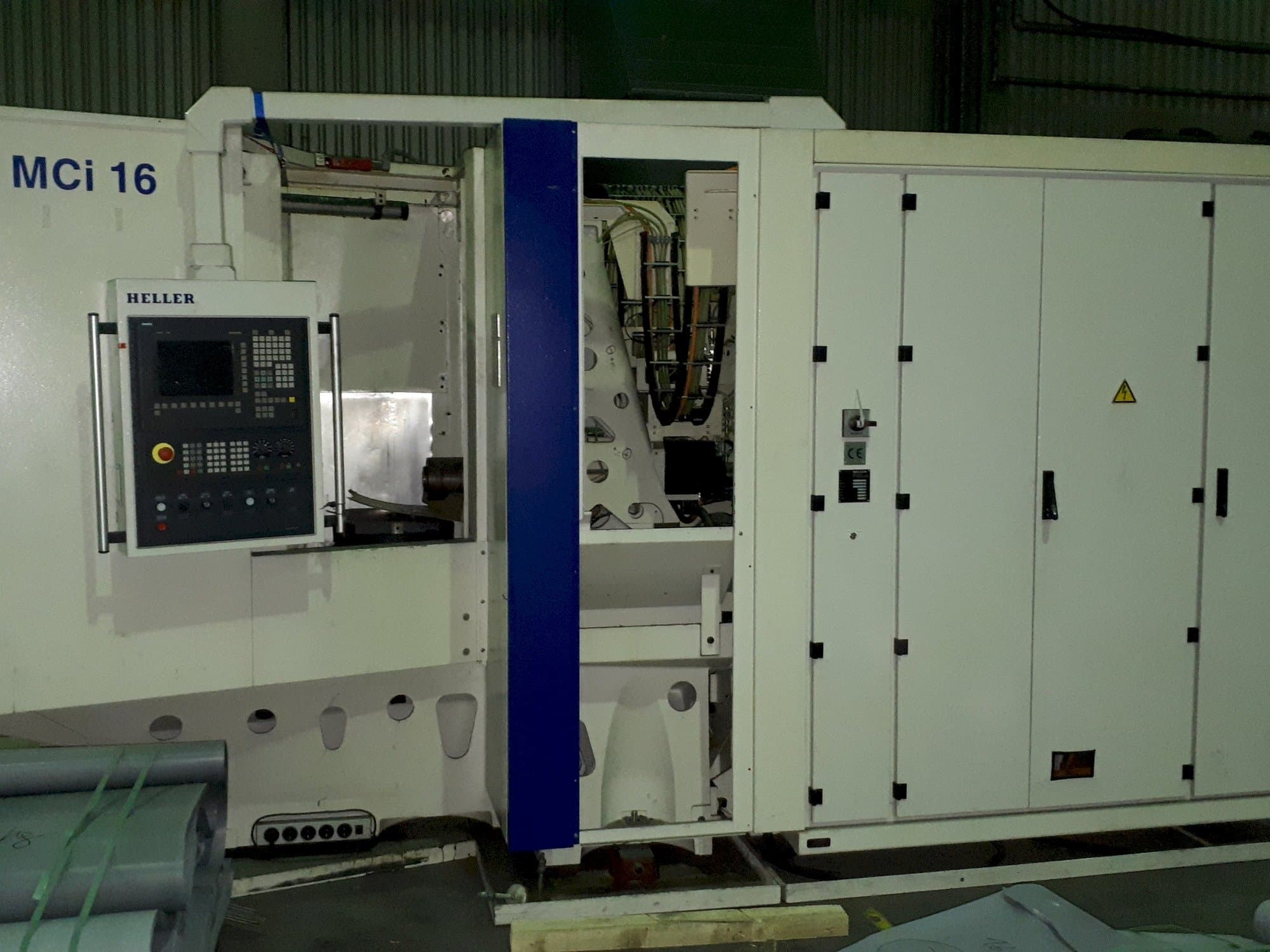 Вид станка HELLER MCi 16  спереди