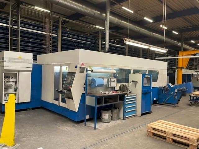Вид станка Trumpf TruLaser 5040 classic  спереди