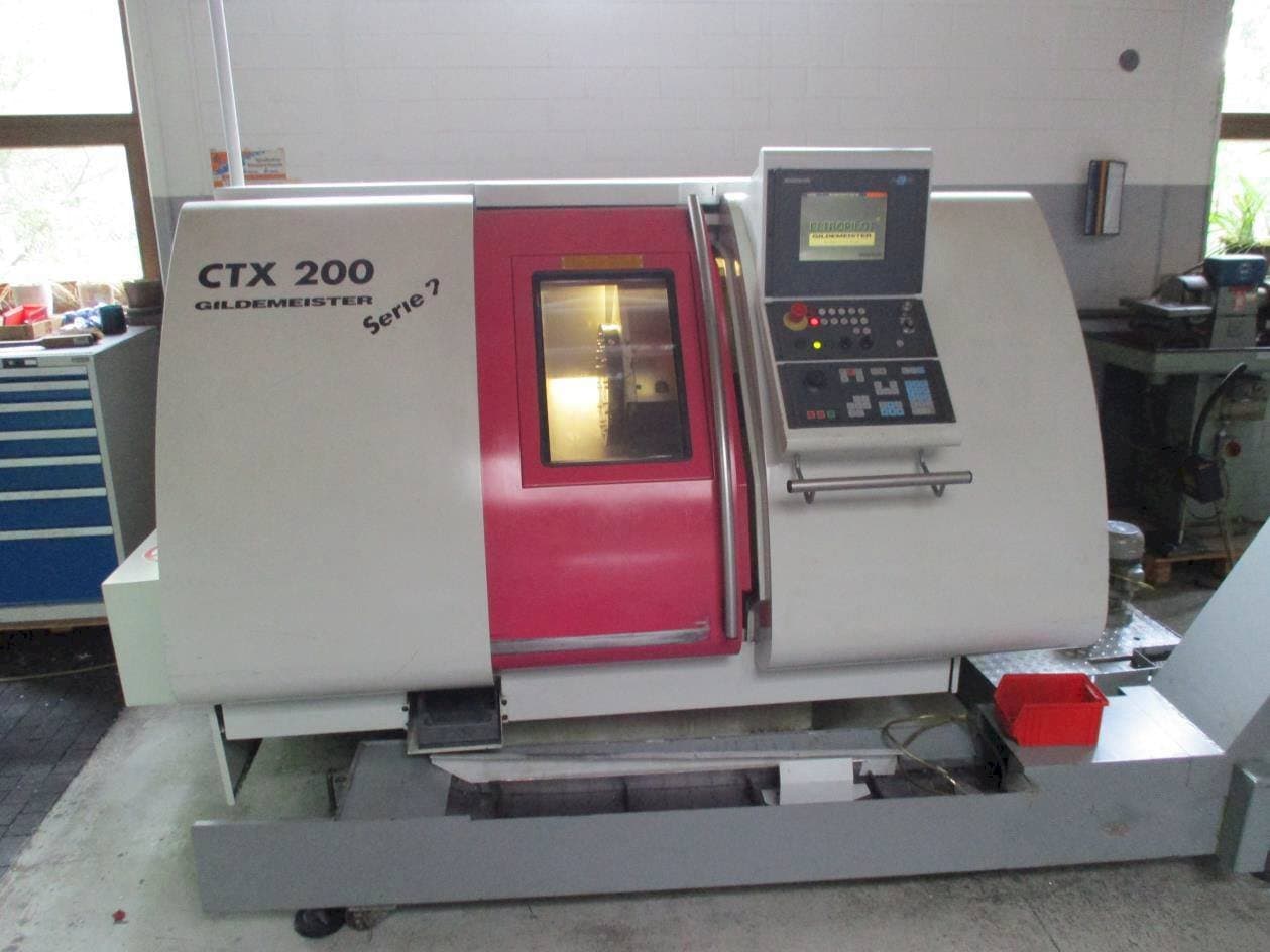 Вид станка Gildemeister CTX 200  спереди