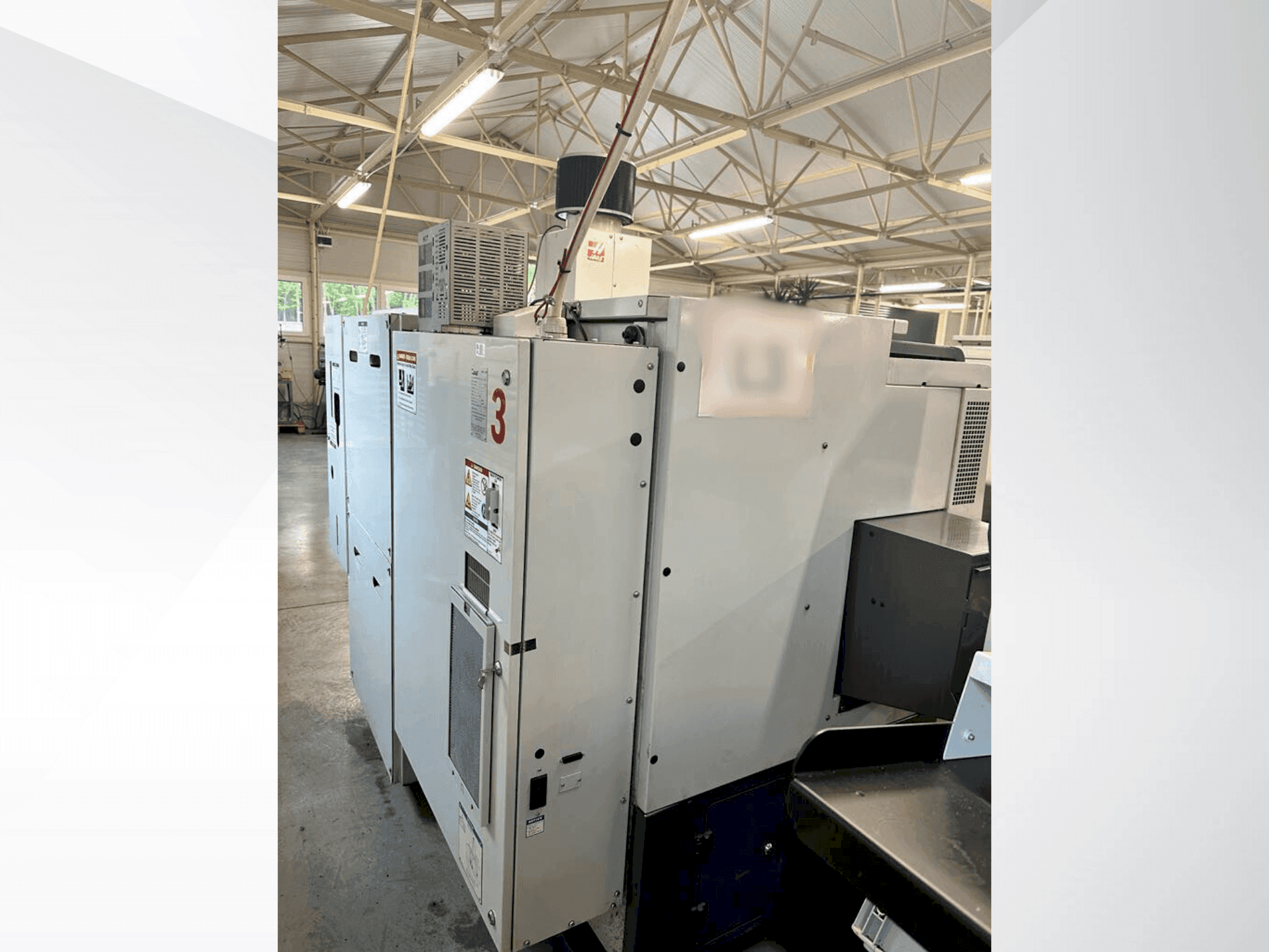 Вид станка HAAS ST-10  спереди