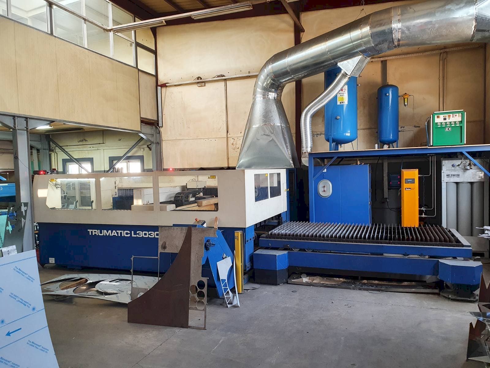 Вид станка Trumpf Trumatic L3030  спереди