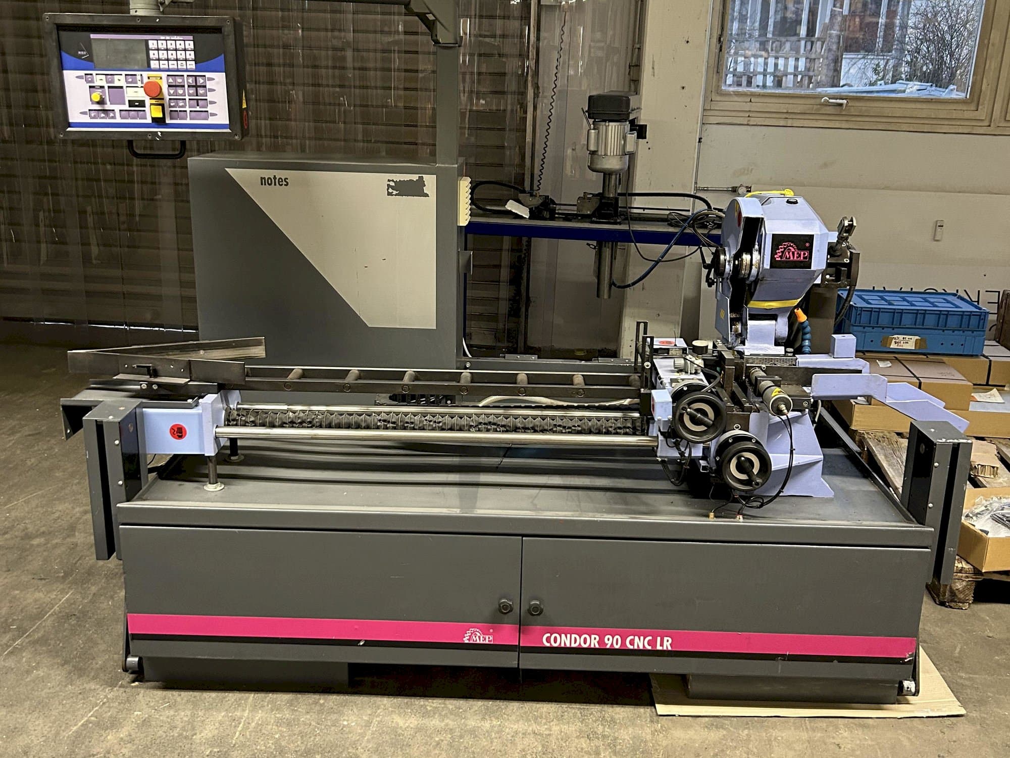 Вид станка MEP Condor 90 CNC LR  спереди