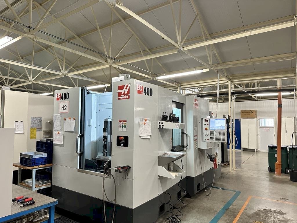 Вид станка HAAS EC-400  спереди