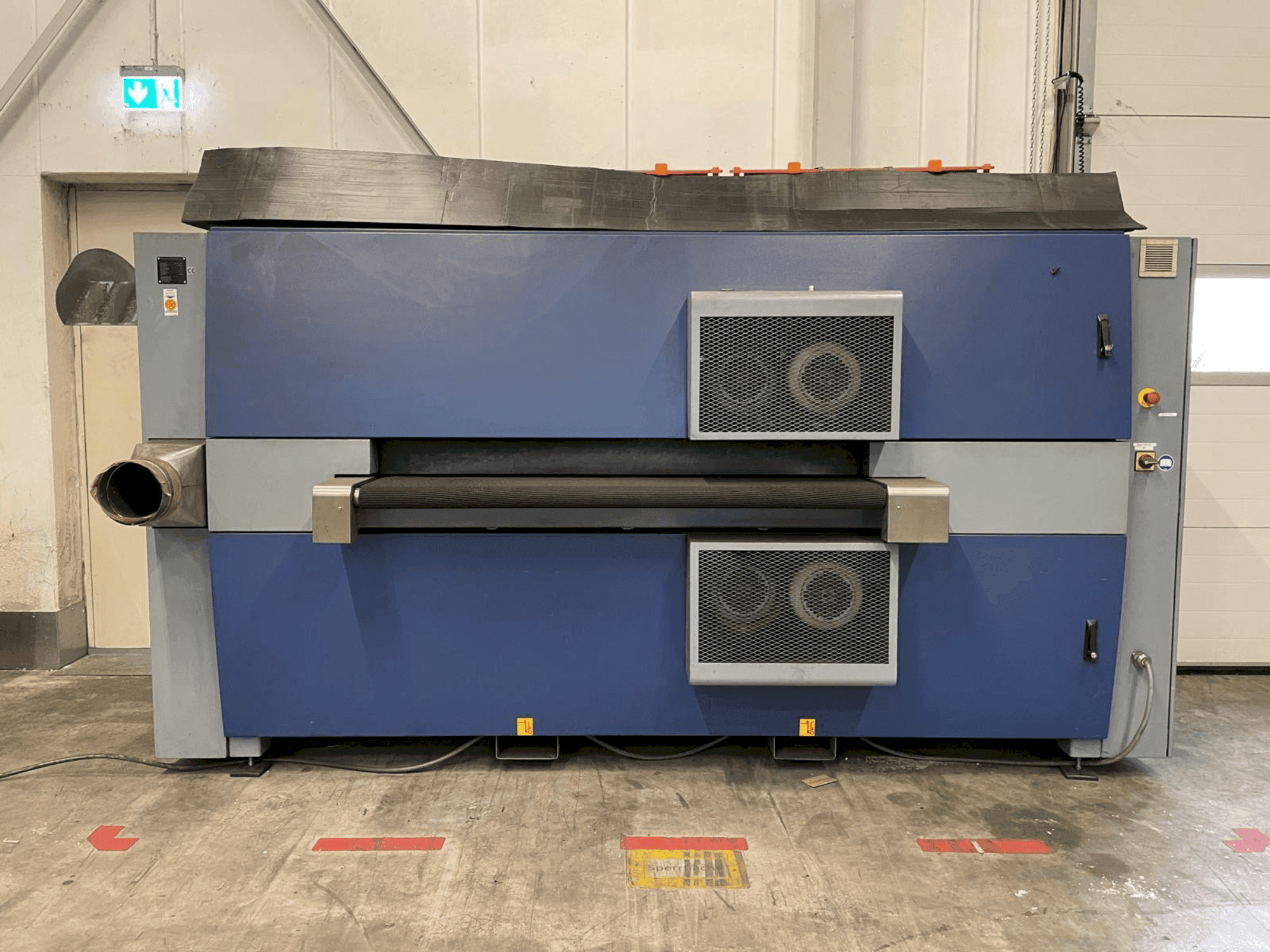 Вид станка LISSMAC SBM-M 1500 B2  спереди
