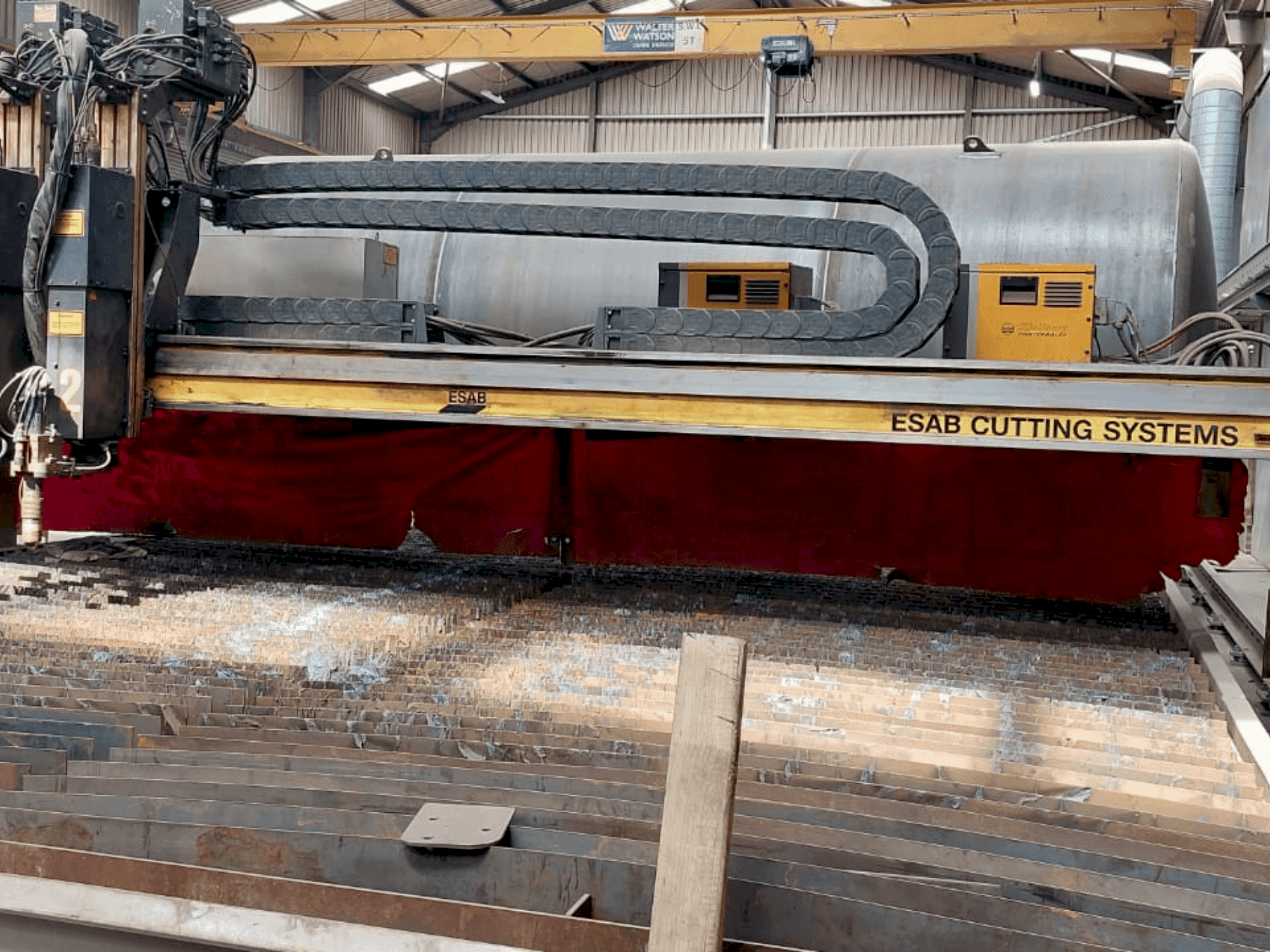 Вид станка ESAB Suprarex SXE 5000  спереди