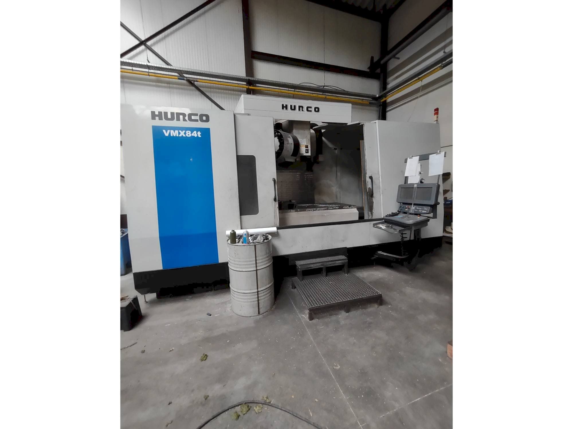 Вид станка Hurco VMX 84t  спереди