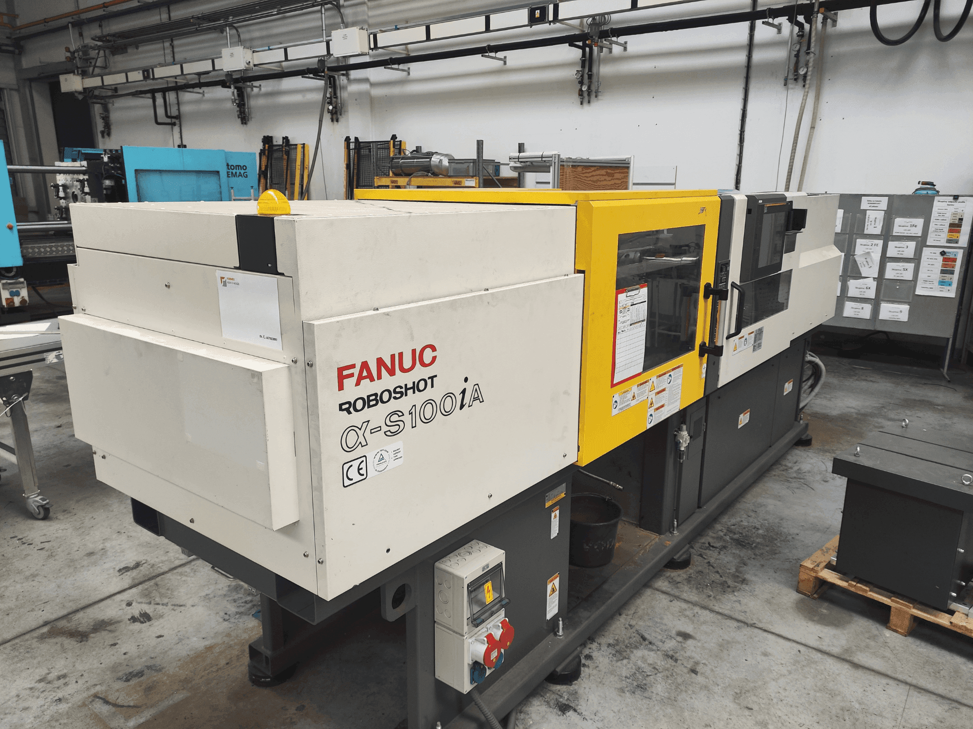 Вид станка FANUC α-S100A  спереди