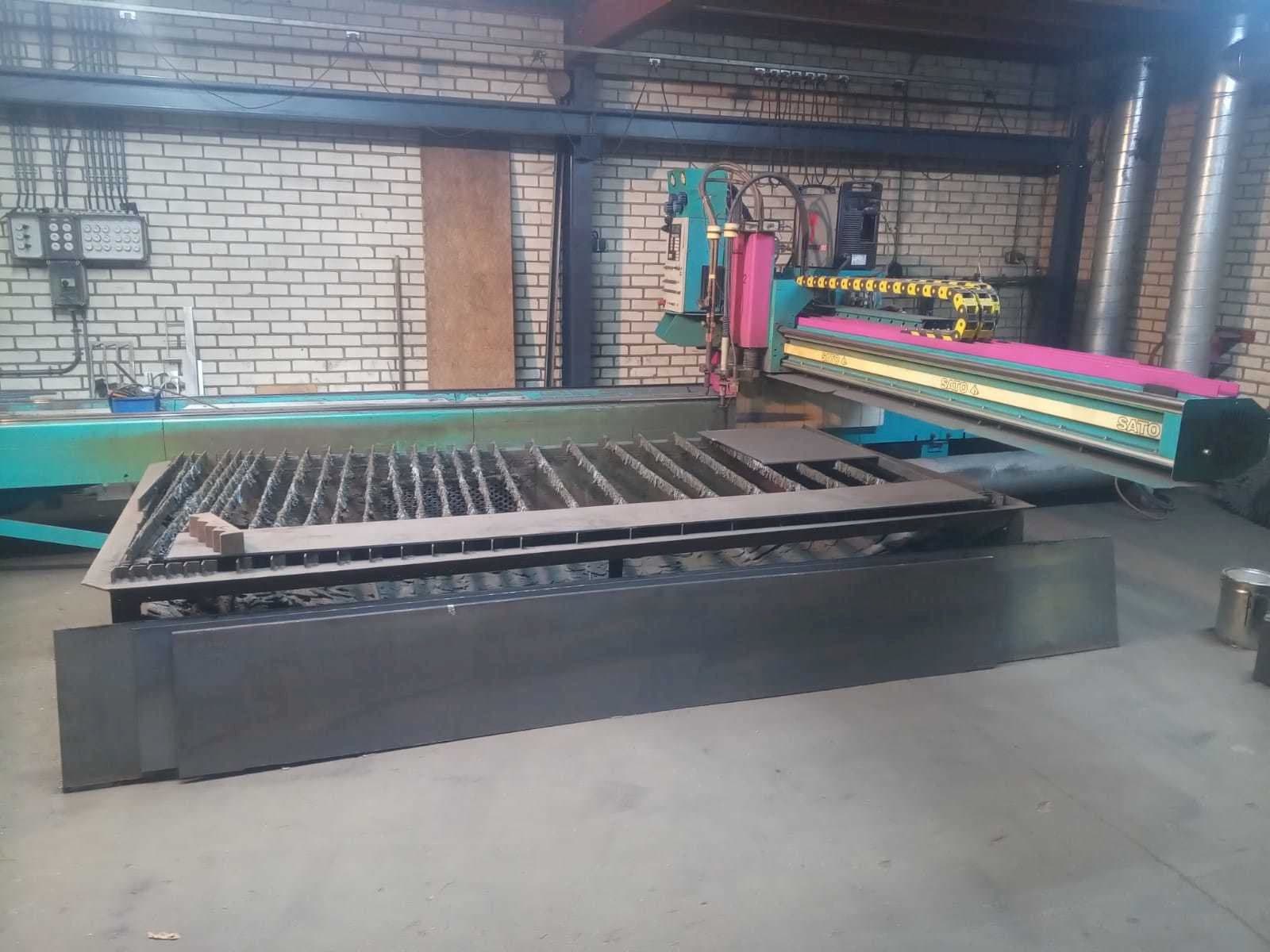 Вид станка SATO SATRONIK C2500  спереди