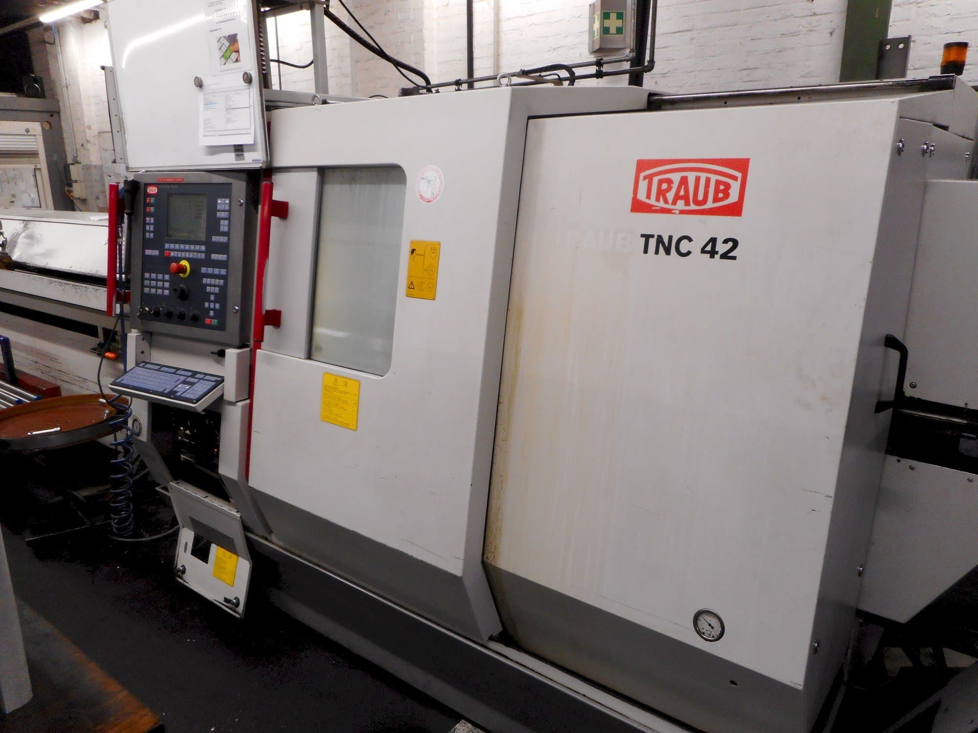 Вид станка TRAUB TNC42/65  спереди