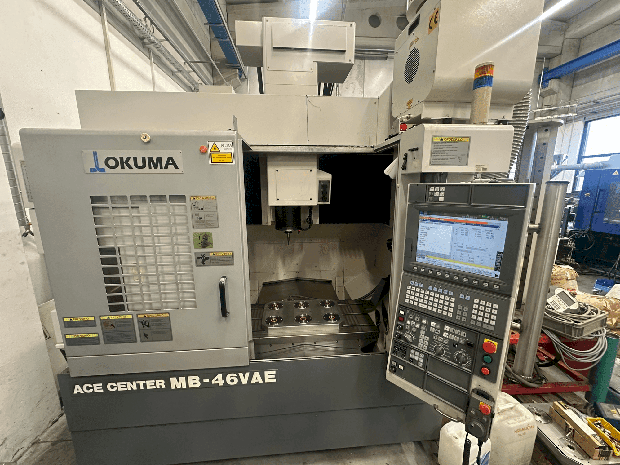 Вид станка Okuma MA-46 VAE  спереди