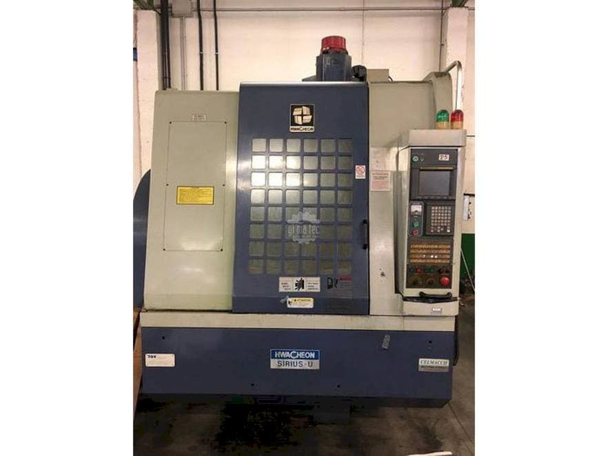 Вид станка HWACHEON SIRIUS U  спереди