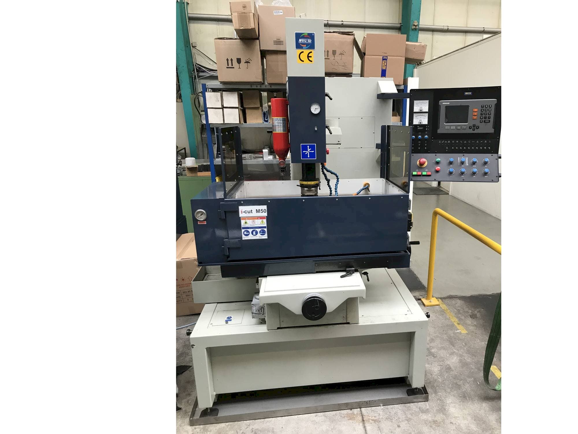 Вид станка i-cut M50  спереди