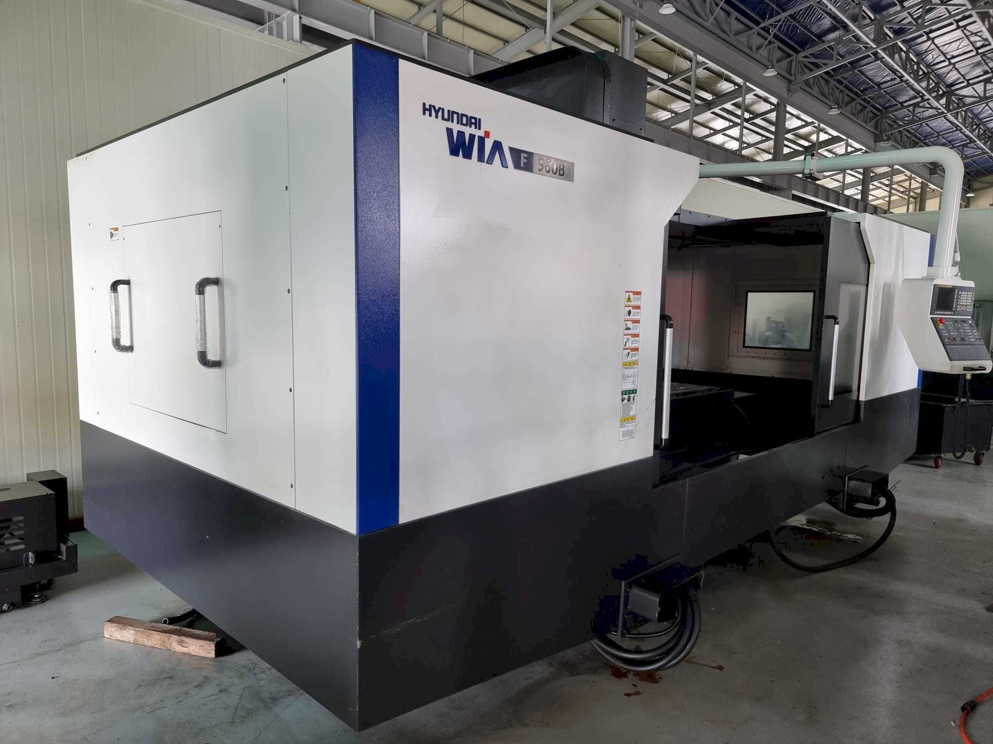 Вид станка Hyundai Wia F960B  спереди