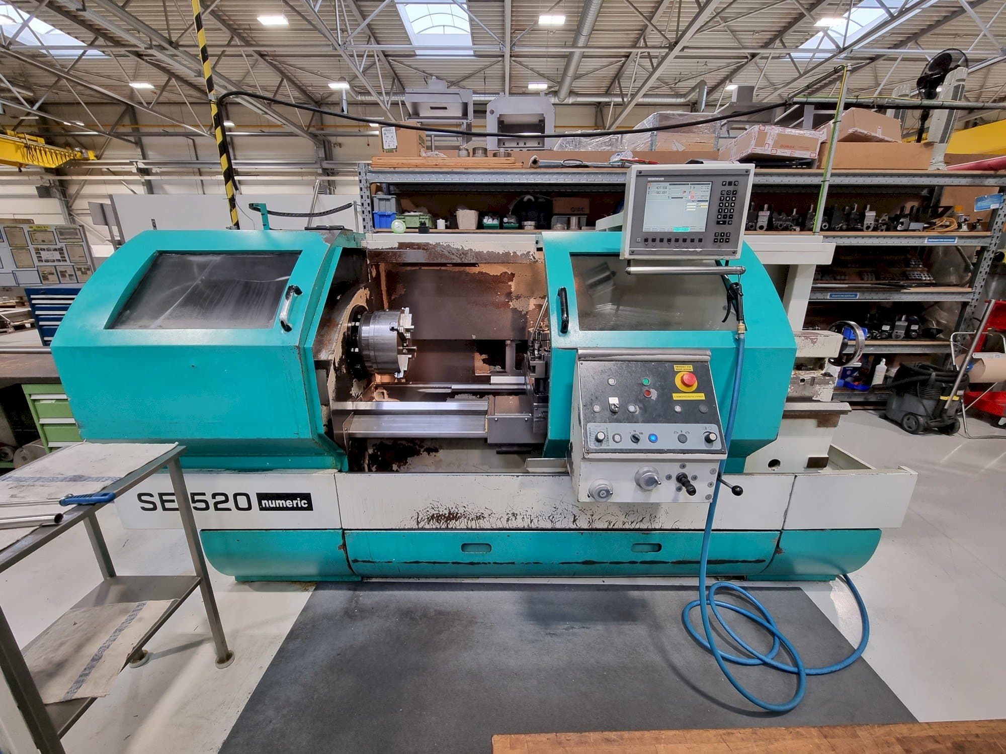 Вид станка TRENS SE 520 Numeric  спереди