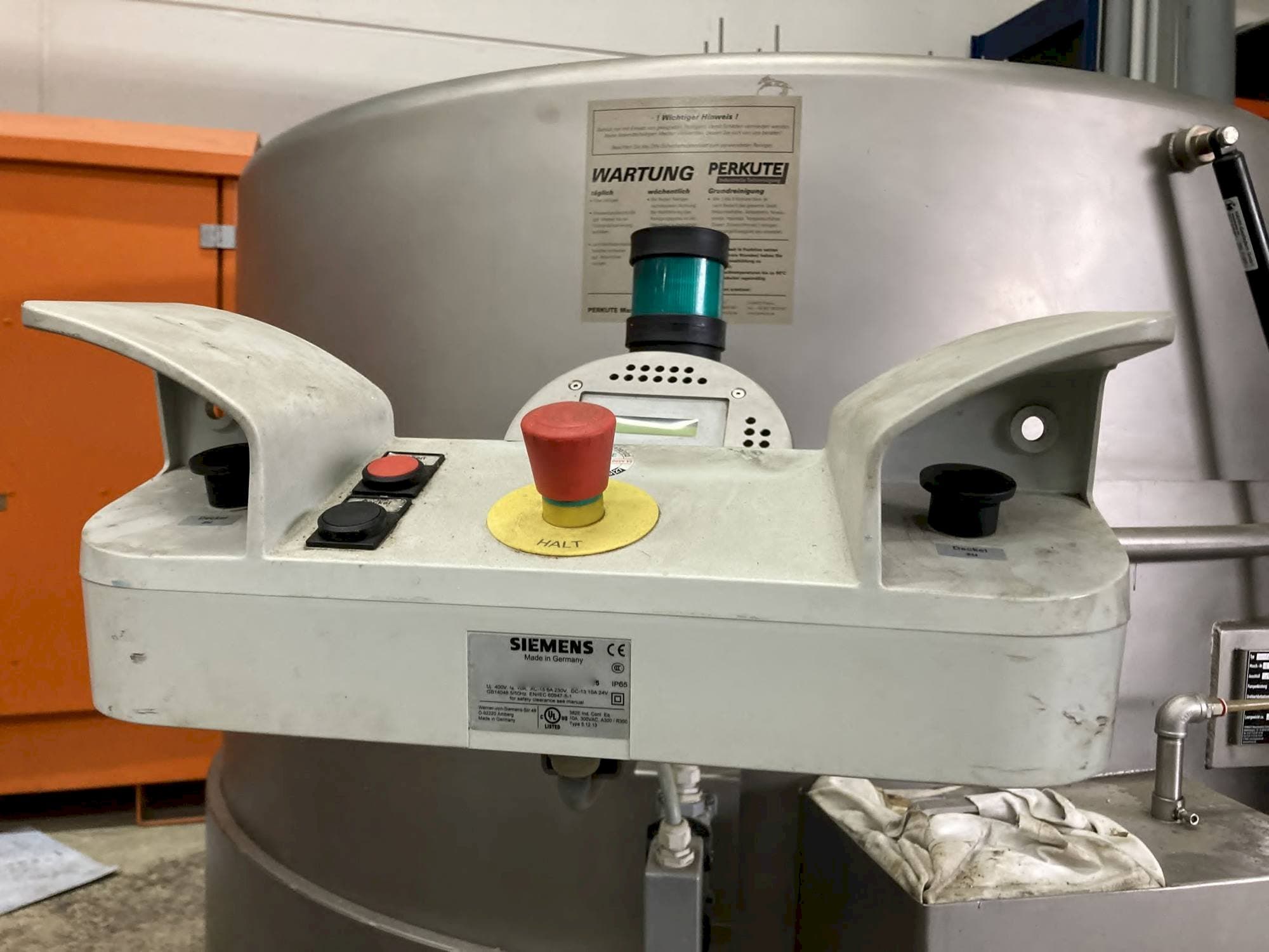 Вид  станка PERKUTE SP 160  слева