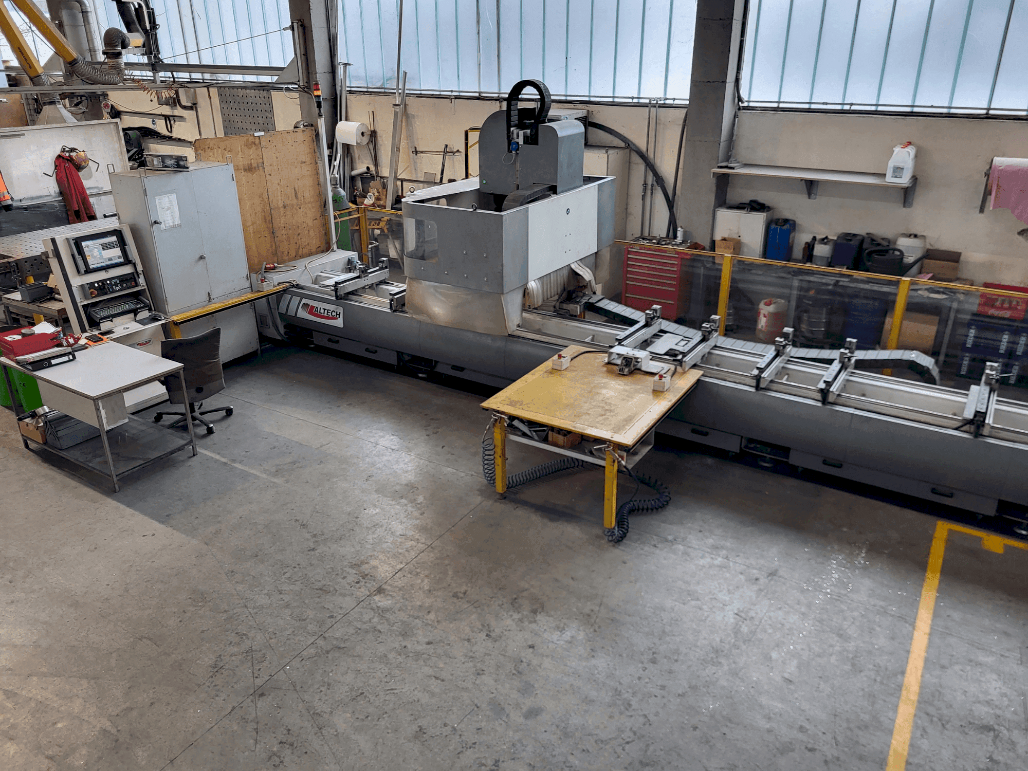 Вид станка ALTECH Tango  спереди