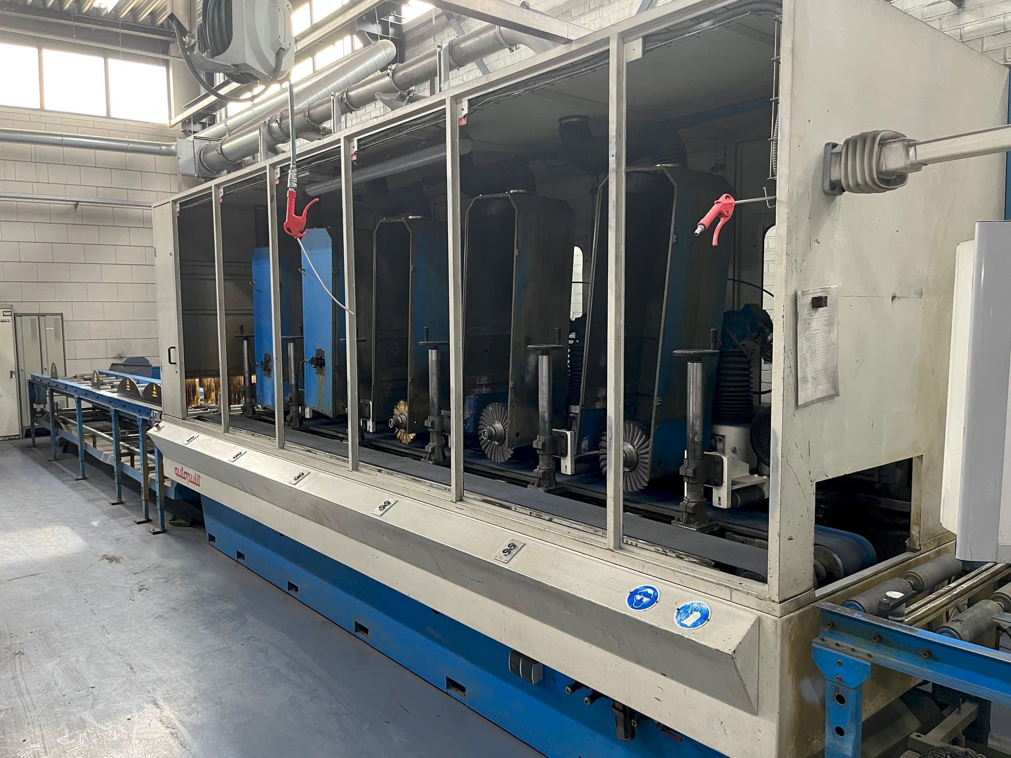 Вид станка Autopulit E4R-200/5UP  спереди