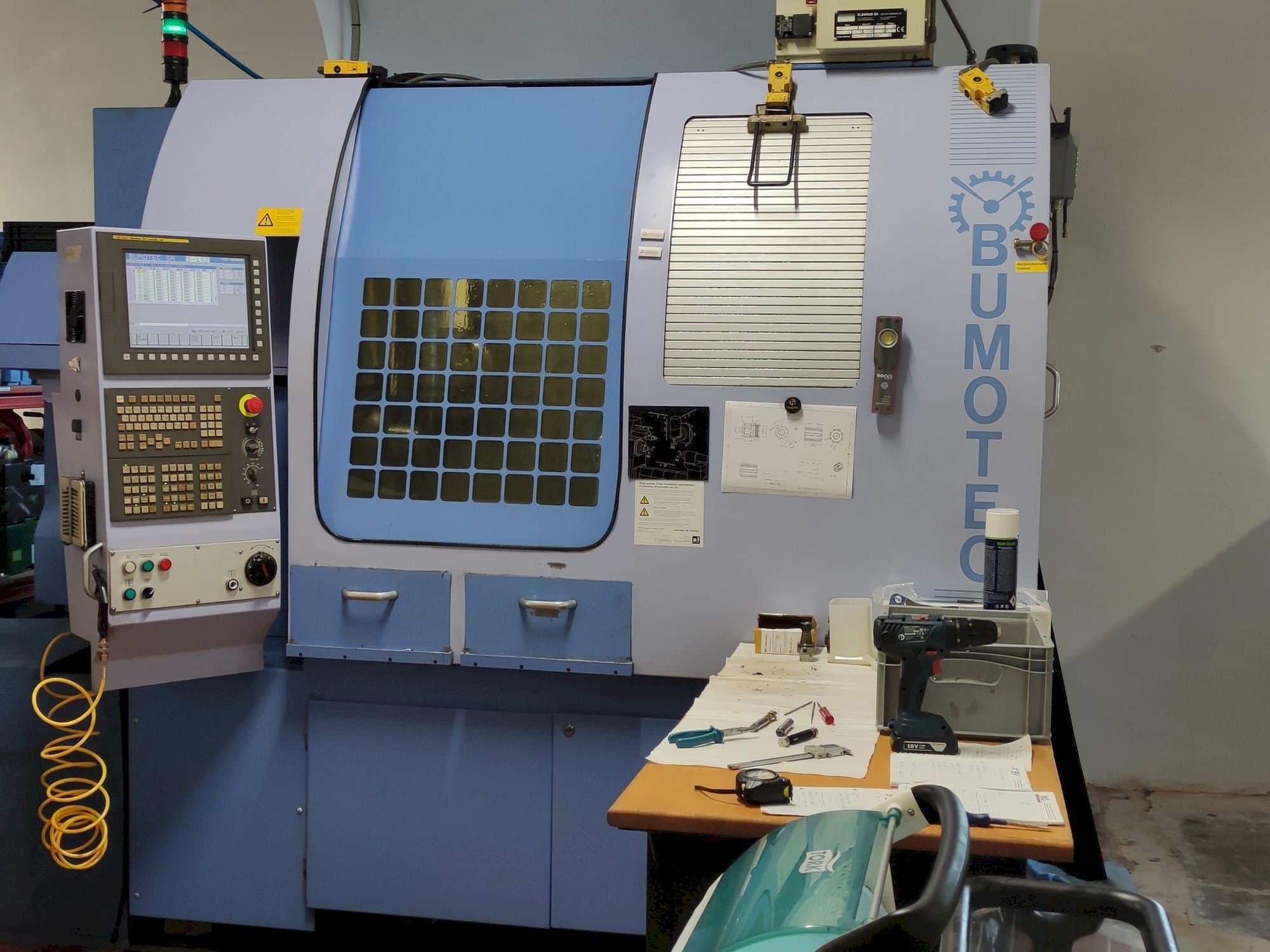 Вид станка Bumotec S-192FT  спереди