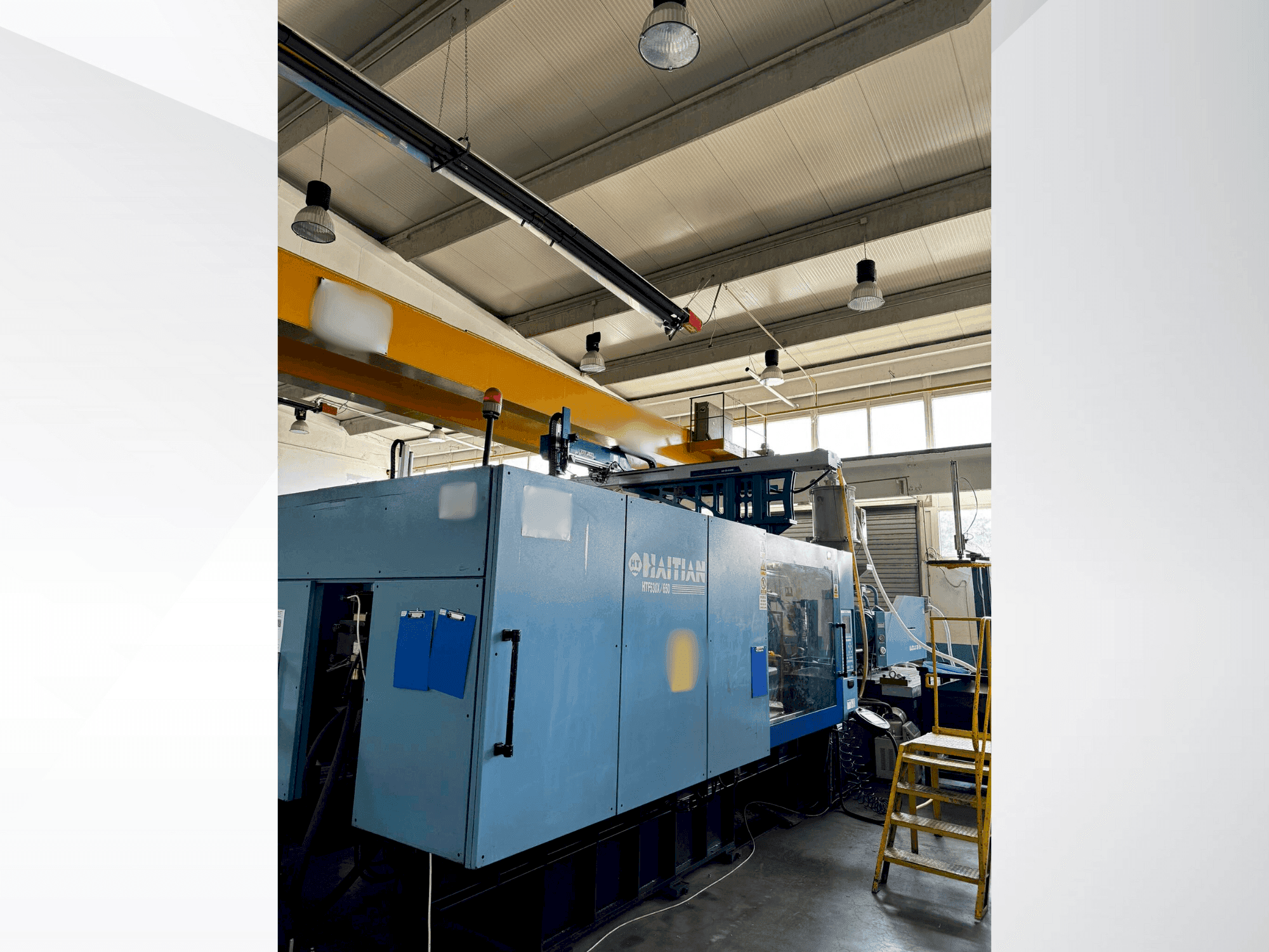 Вид станка HAITIAN 530/650  спереди