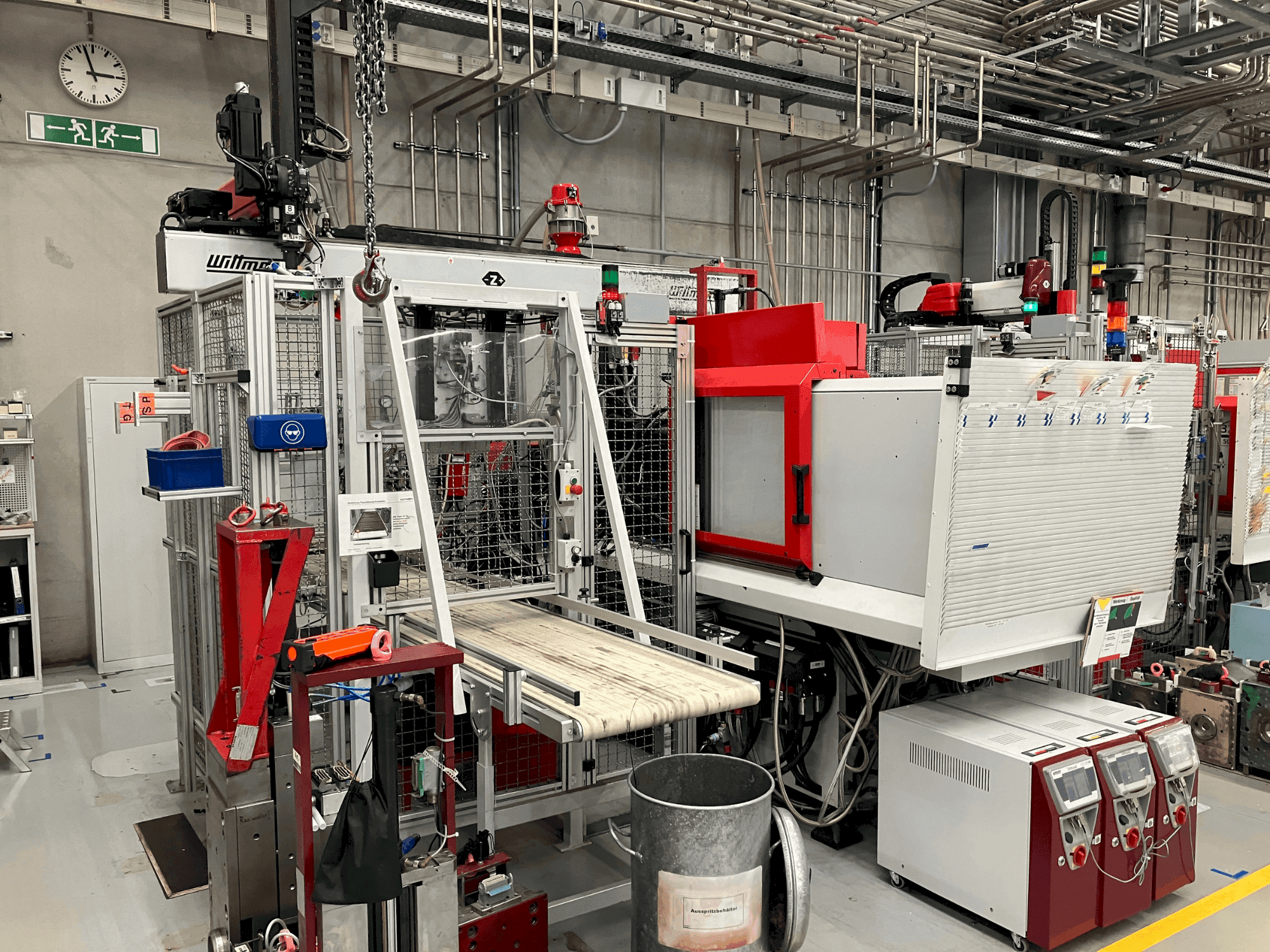 Вид станка Arburg Allrounder 420 S 800-350  спереди