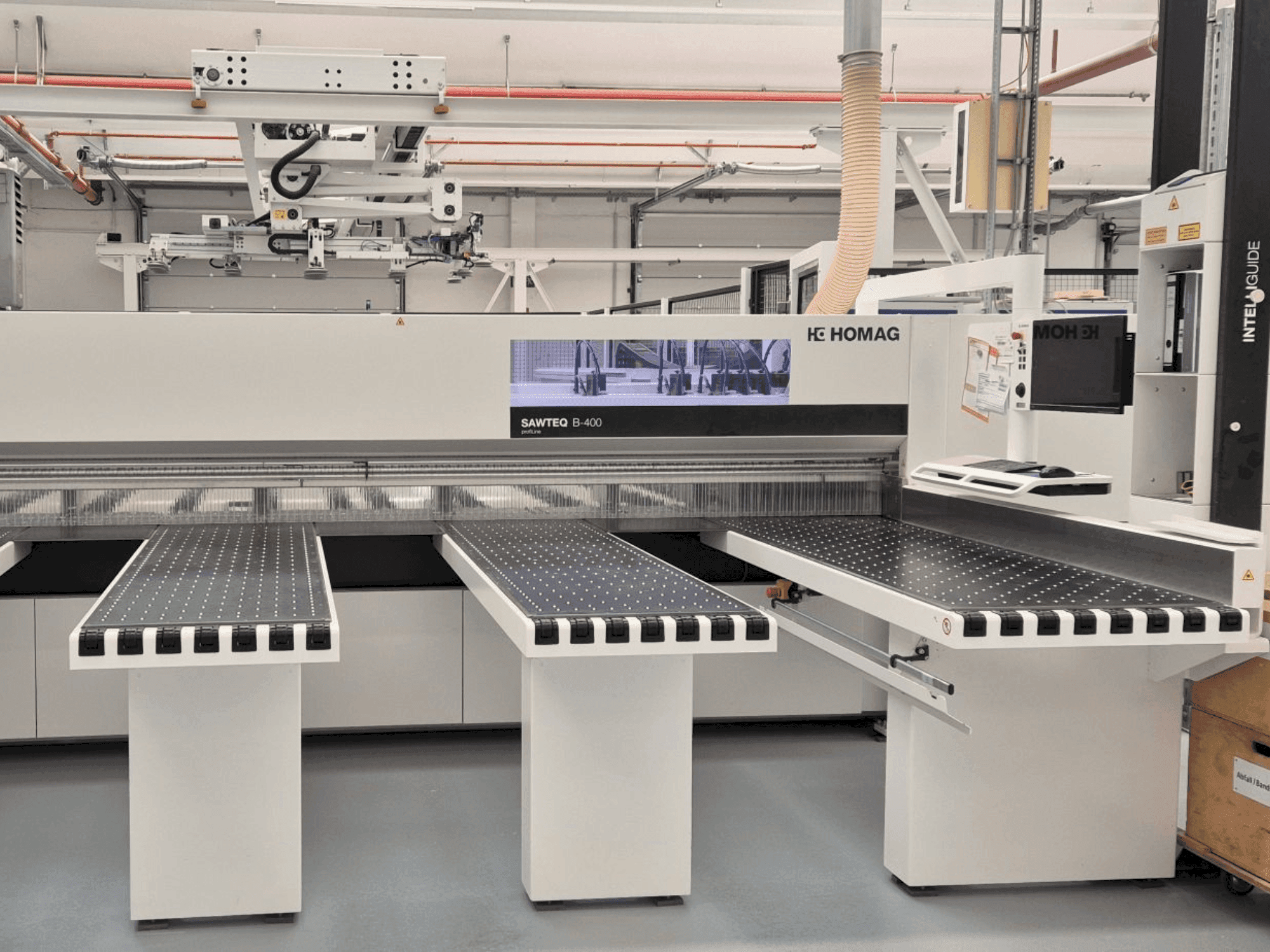 Вид станка HOLZMA HPP 400  спереди