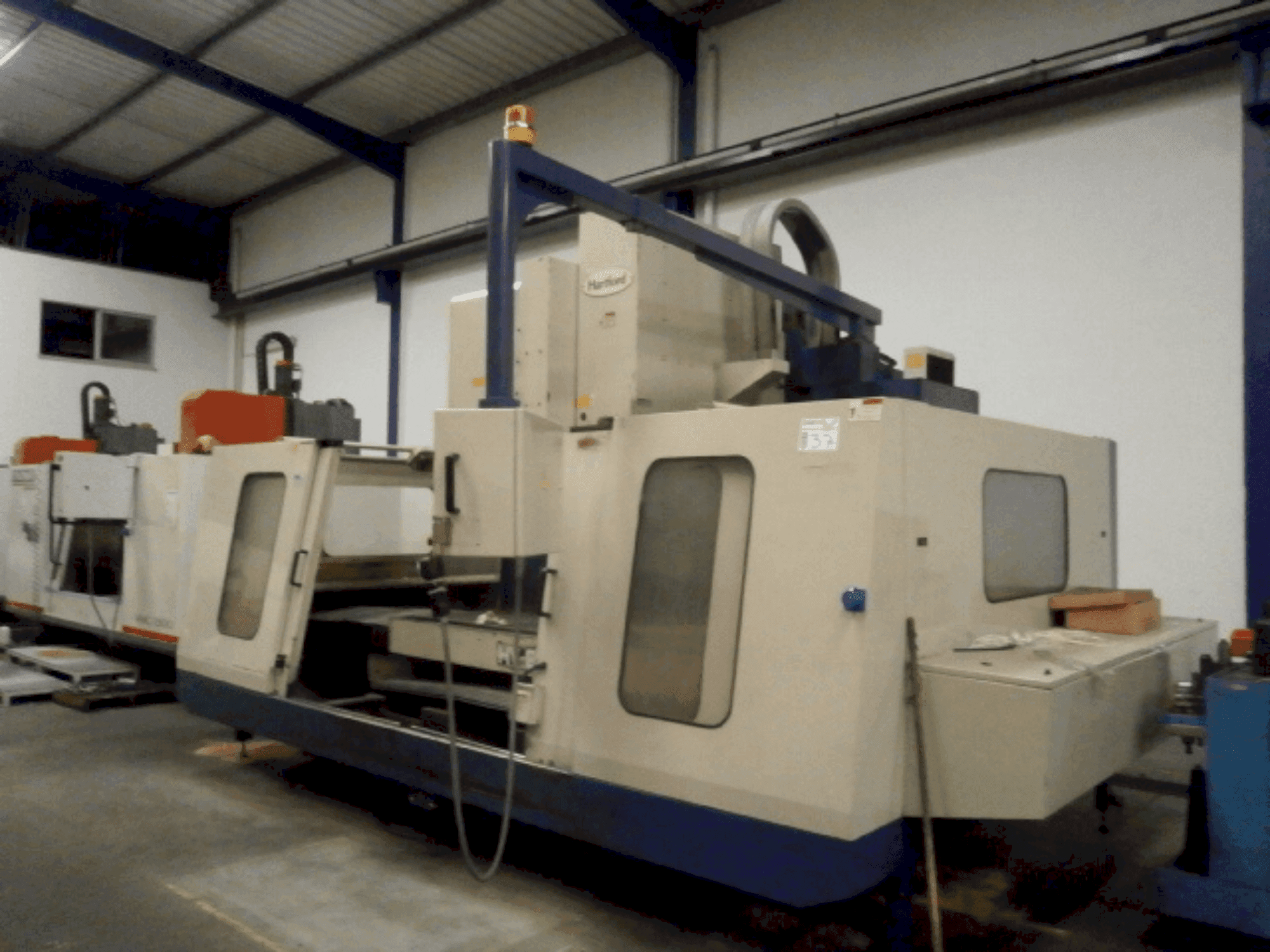 Вид станка HARTFORD HV-80A  спереди