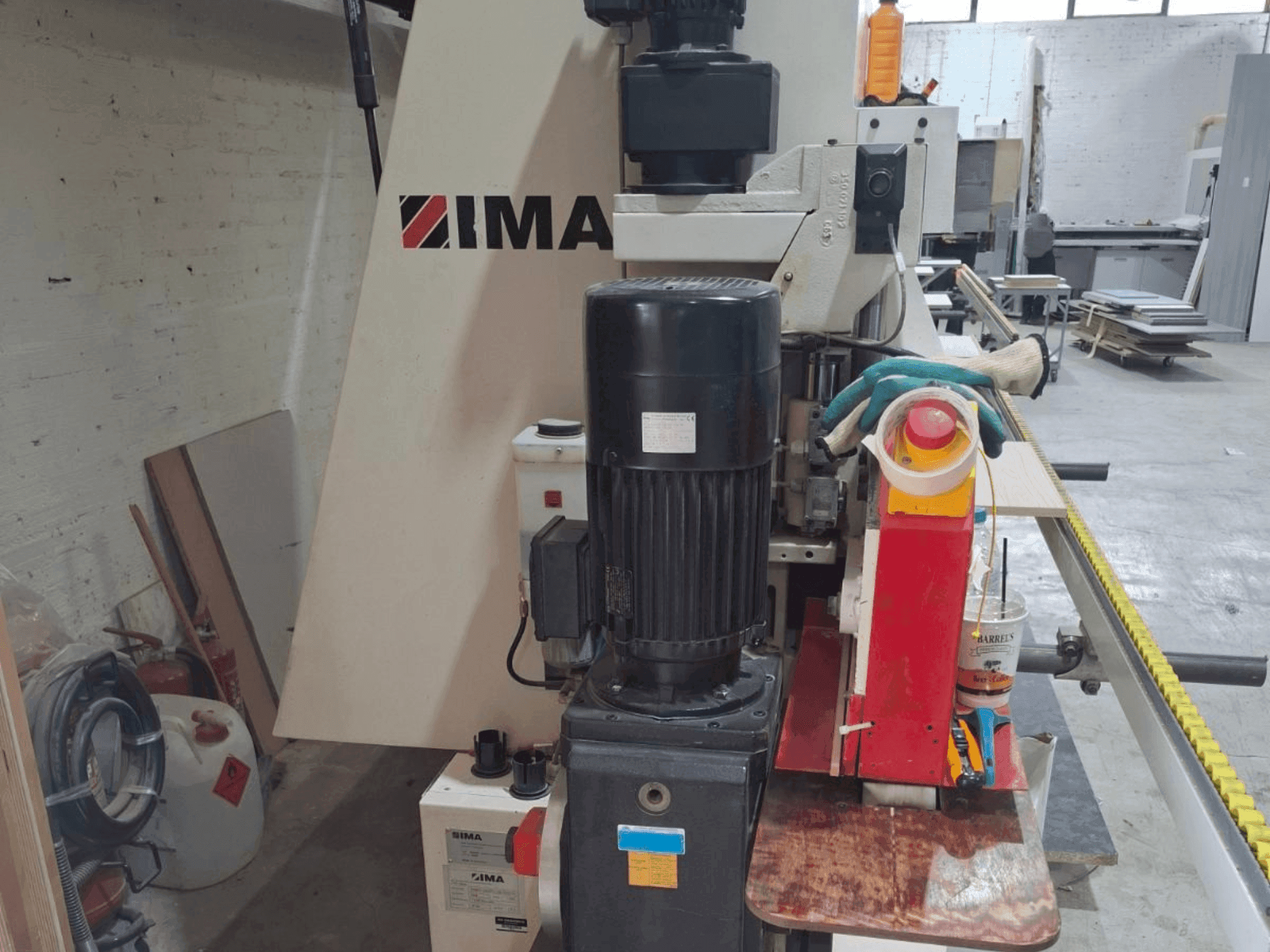 Вид станка IMA NOVIMAT CONCEPT I /G80/5325/L20  спереди