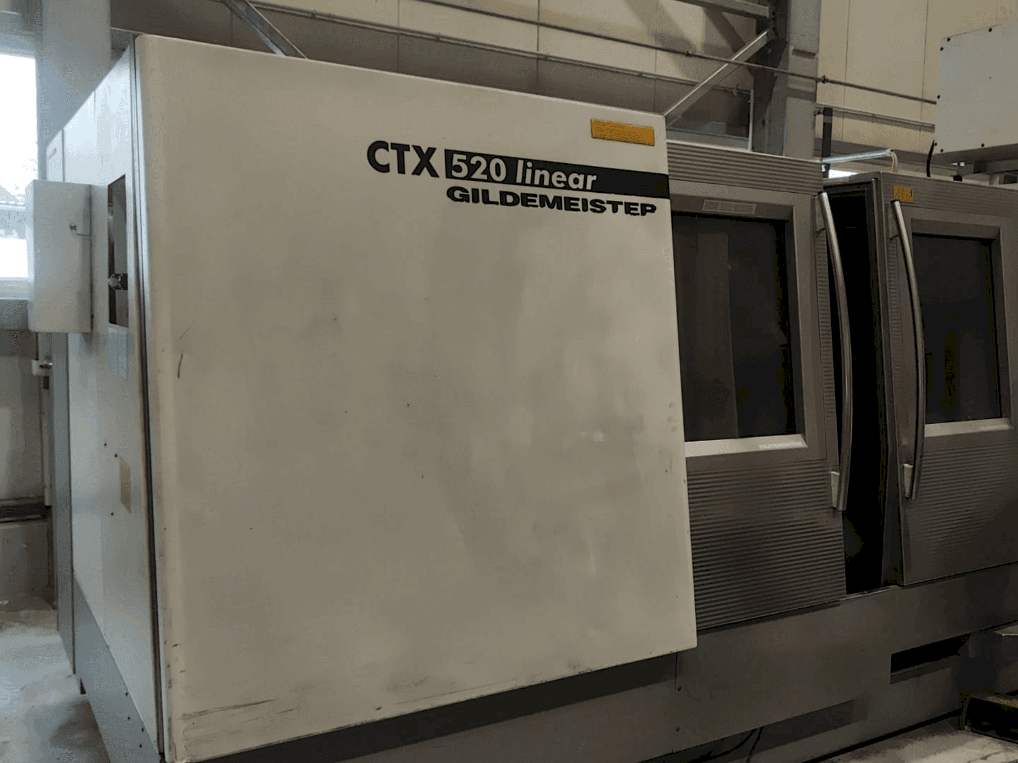 Вид станка Gildemeister CTX 520 linear  спереди