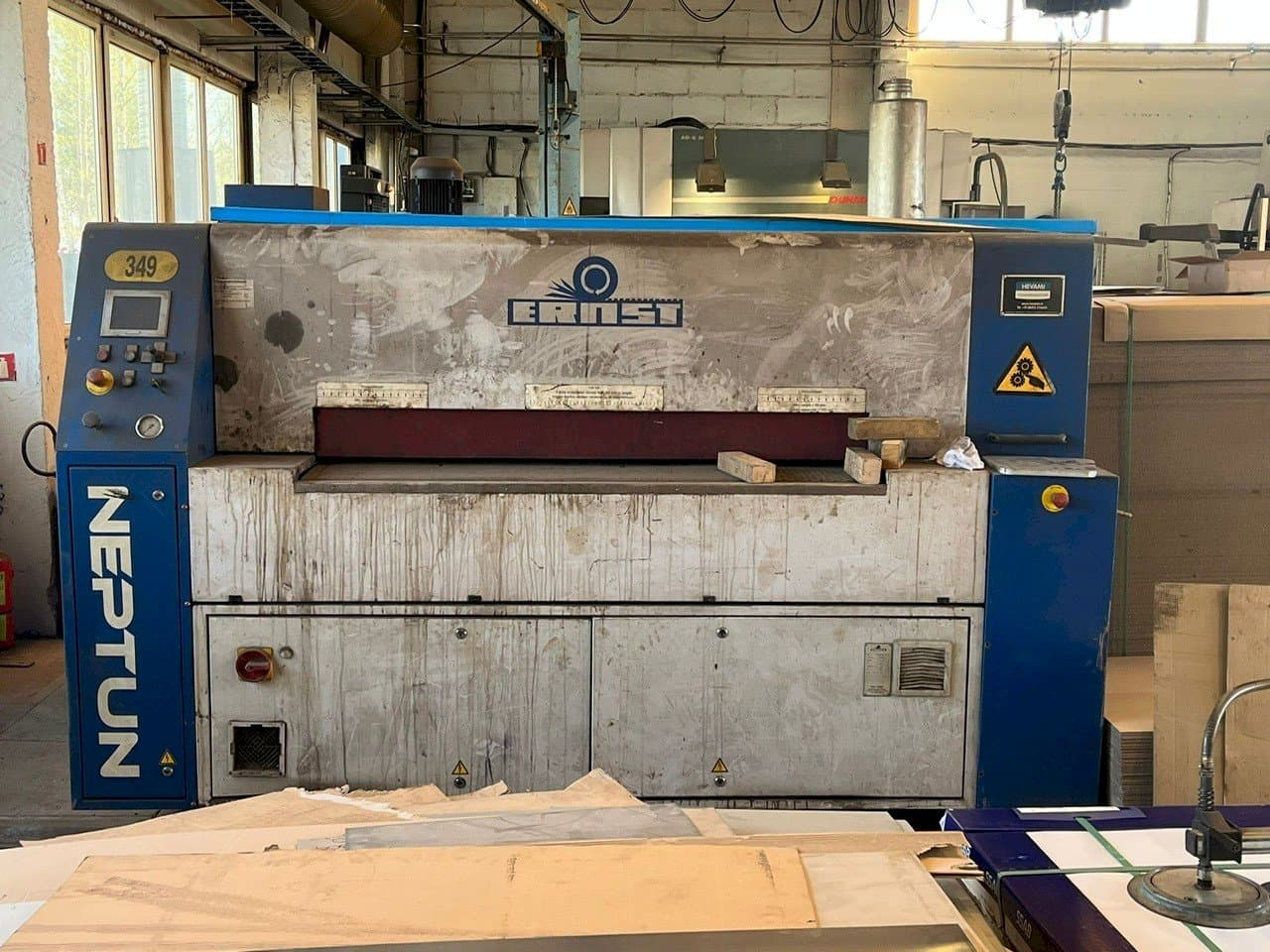 Вид станка ERNST Neptun E/B  спереди