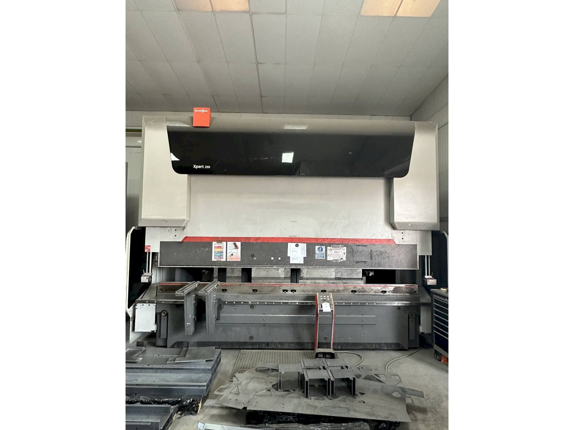 Вид станка Bystronic Xpert 250/4100  спереди