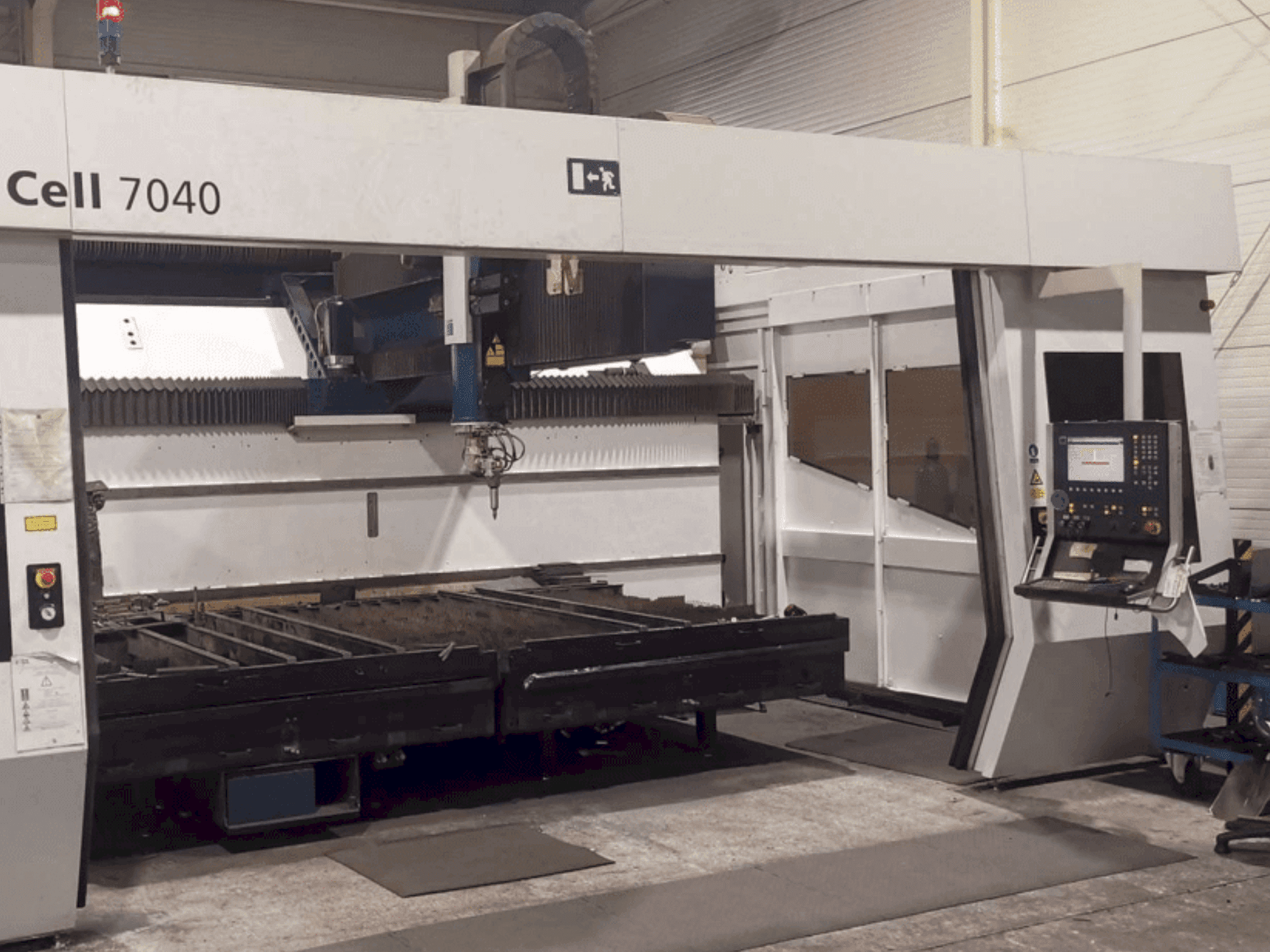 Вид станка TRUMPF TruLaser Cell 7040  спереди