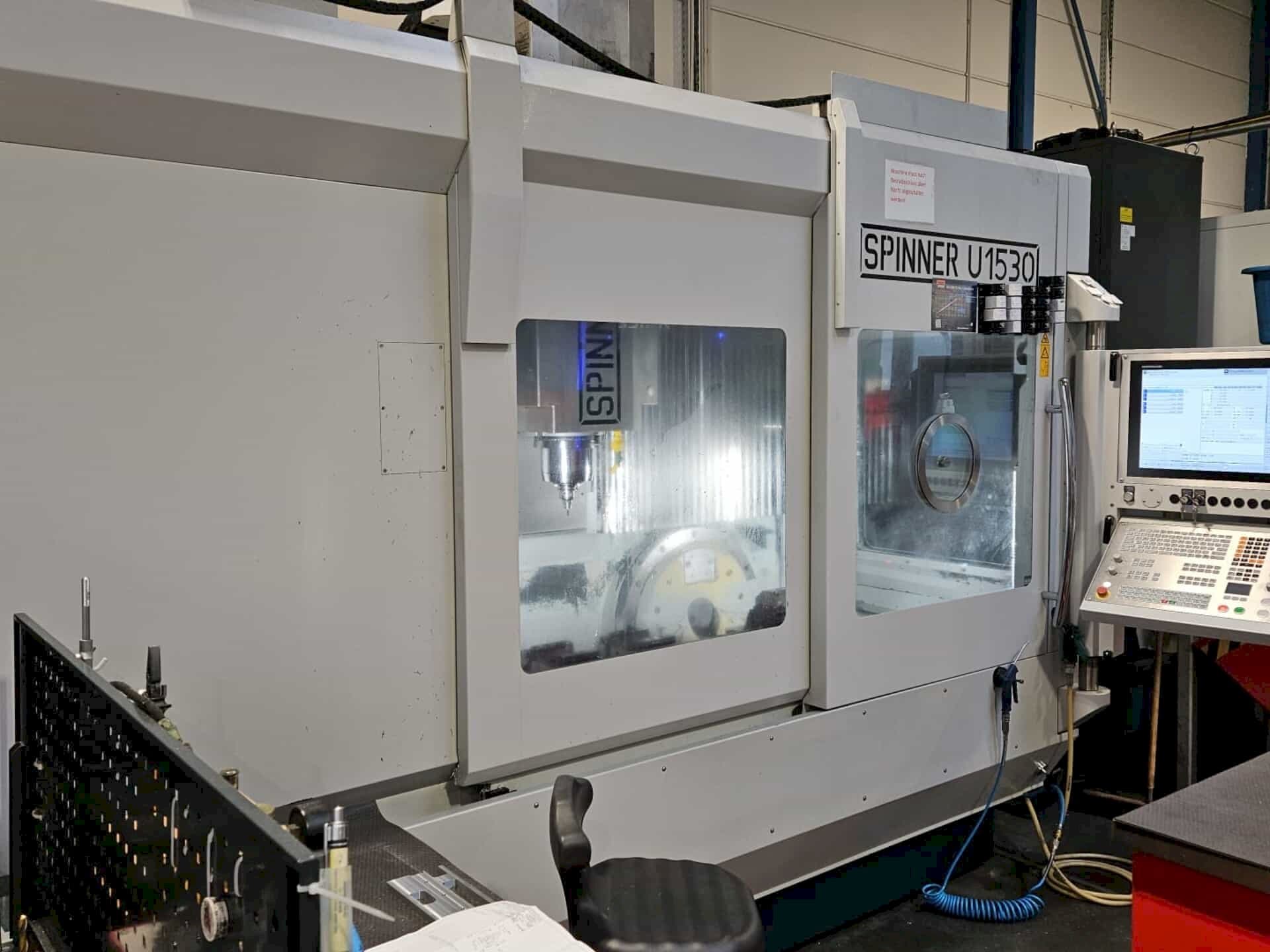 Вид станка SPINNER U 1530  спереди