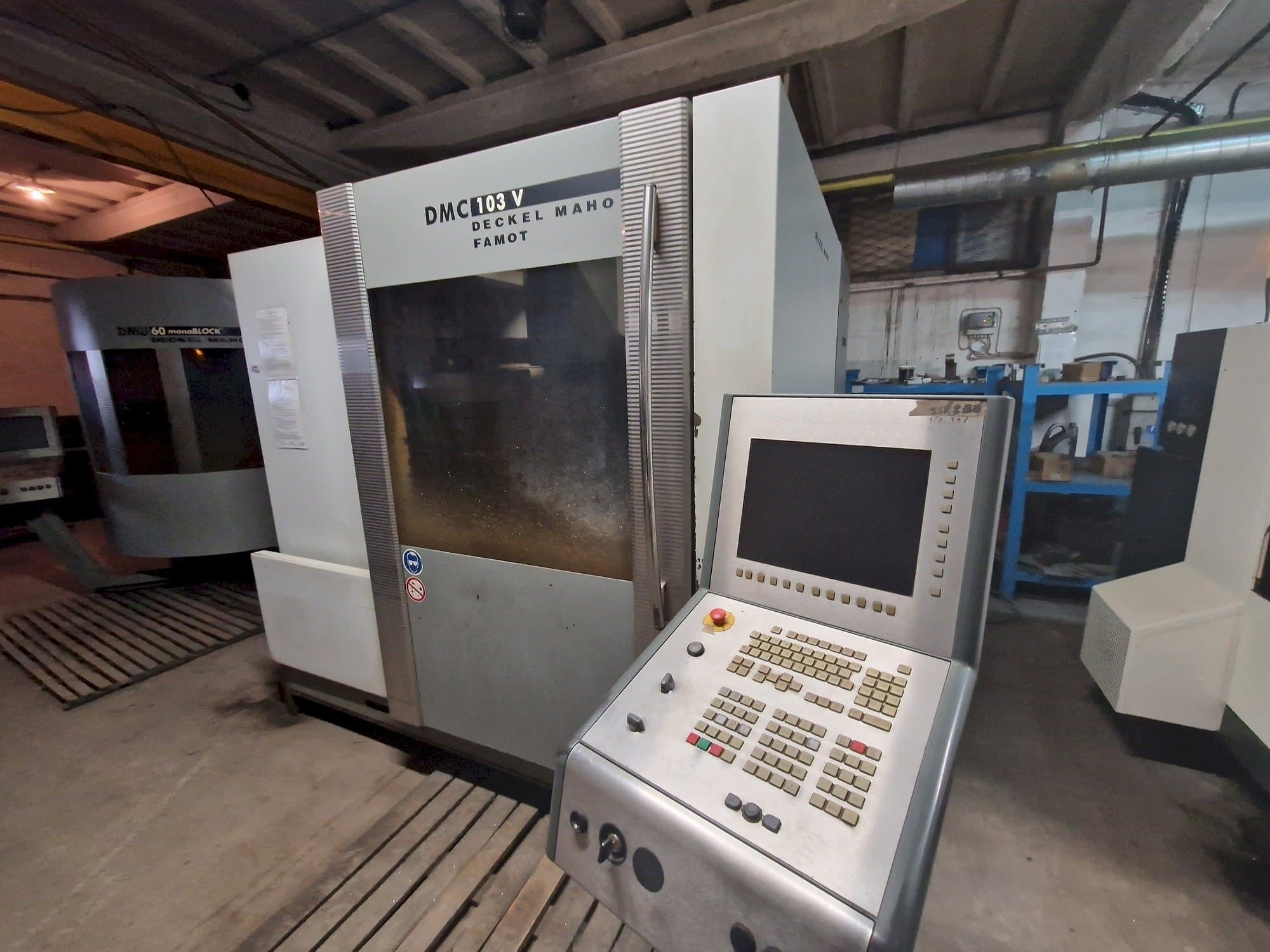 Вид станка DMG DMC 103V  спереди