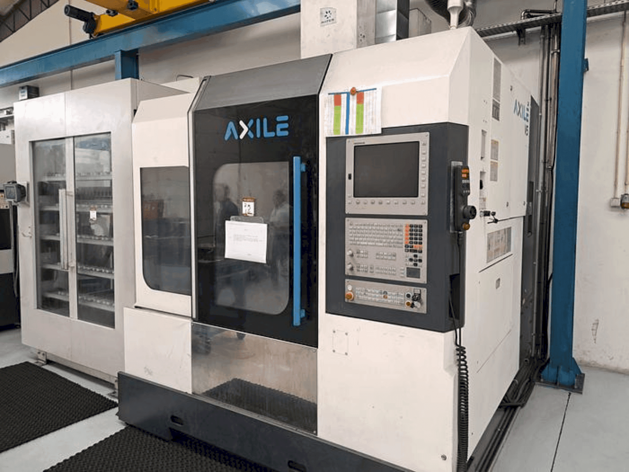 Вид станка AXILE V5  спереди